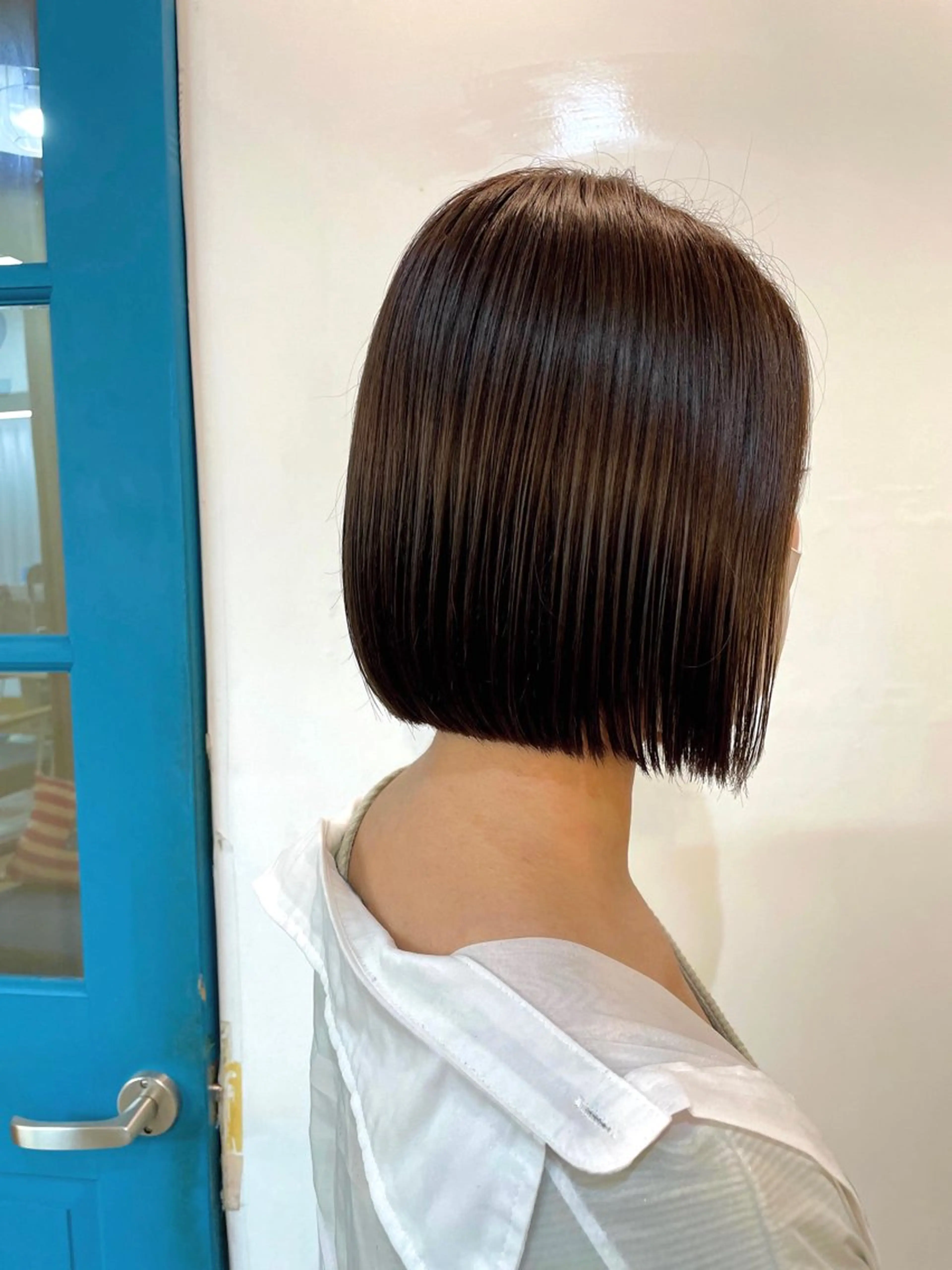 ショート カラー デザインカラー イヤリングカラー ハイライトカラー ボブ 顔周りカット KANA/ボブ/ インナーカラー/艶髪のヘアスタイル