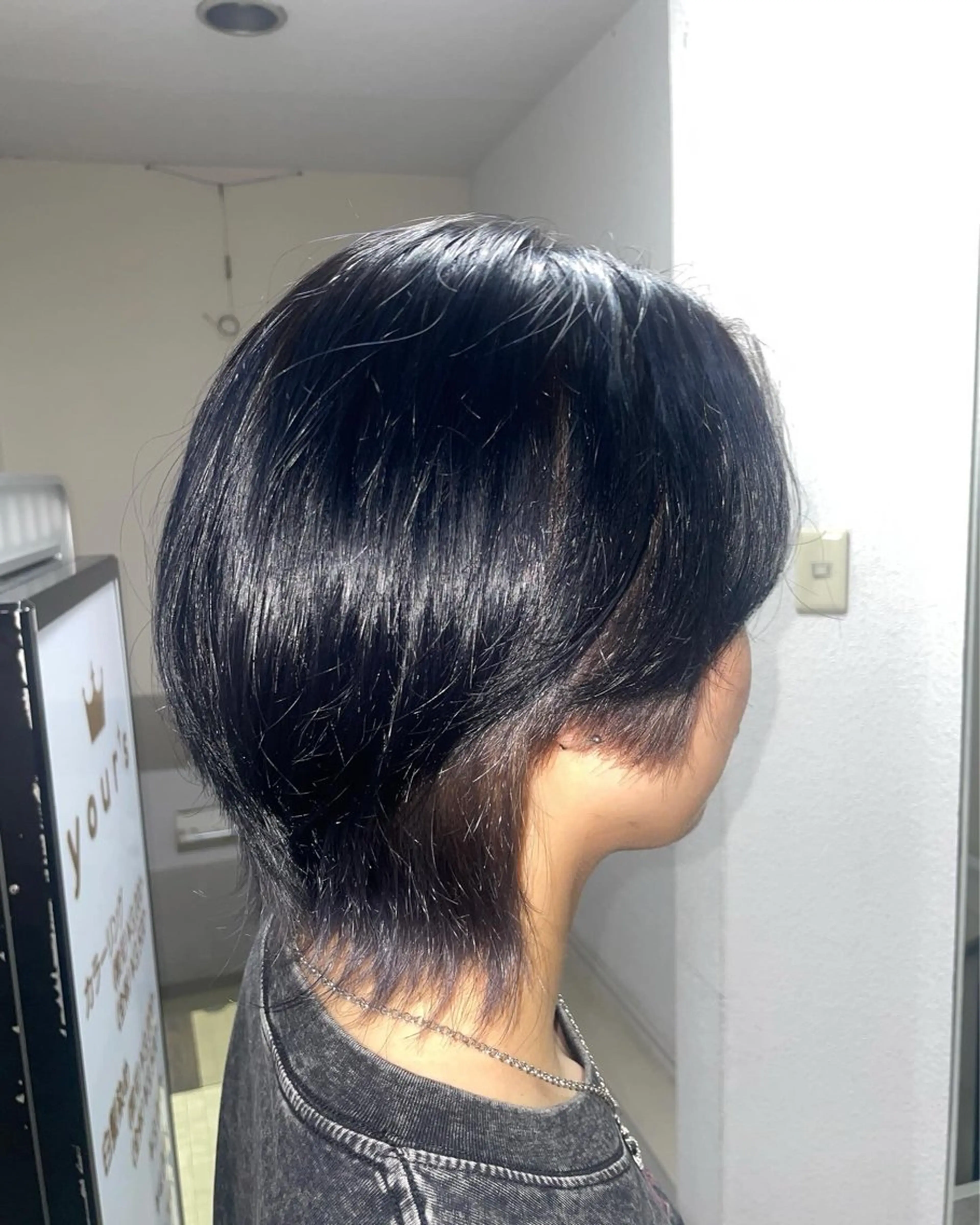 ショート ヘアカラー 大谷 羽音のヘアスタイル