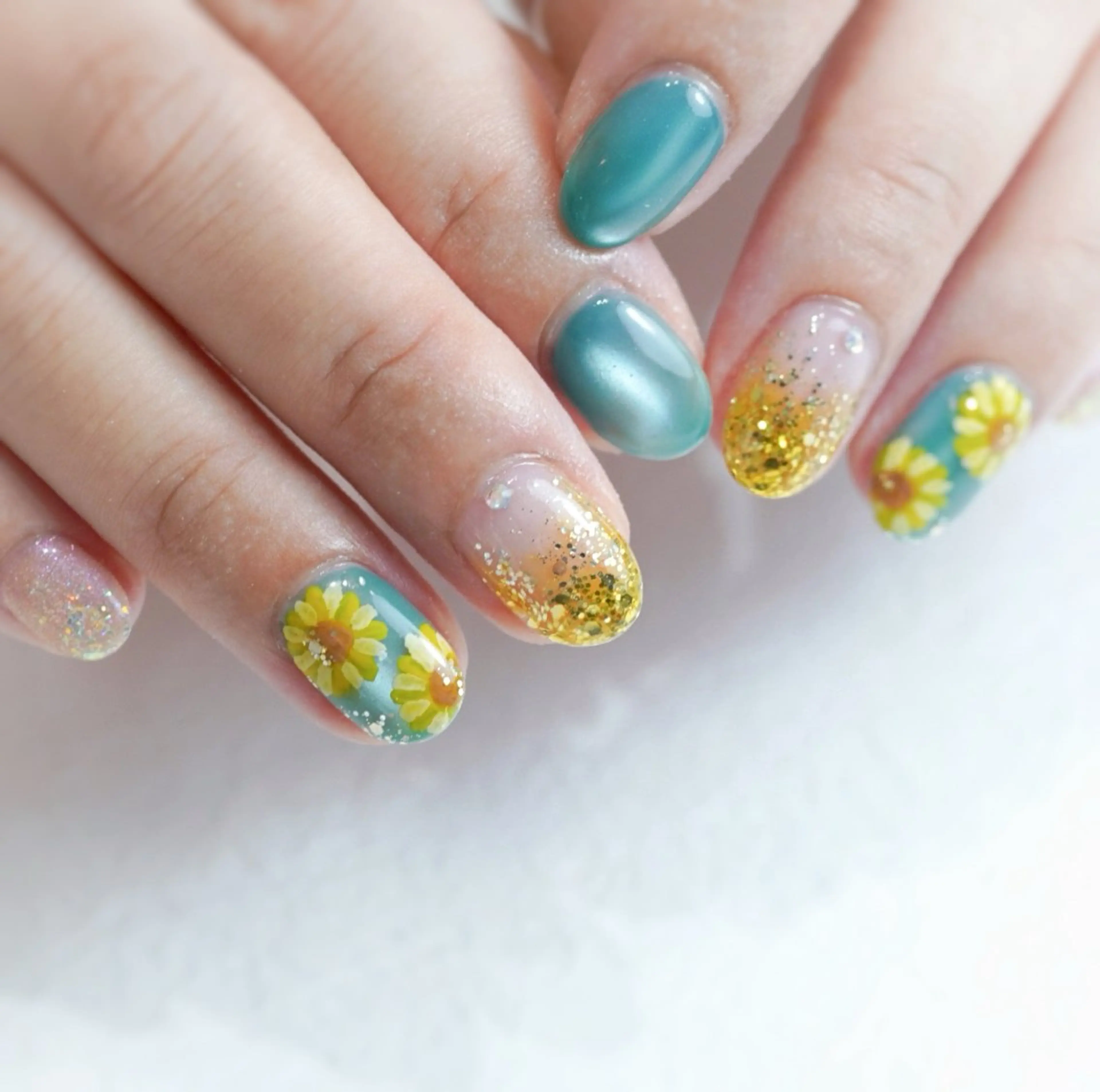 ショート ハンドネイル Re nail所属・Re nailのネイルデザイン