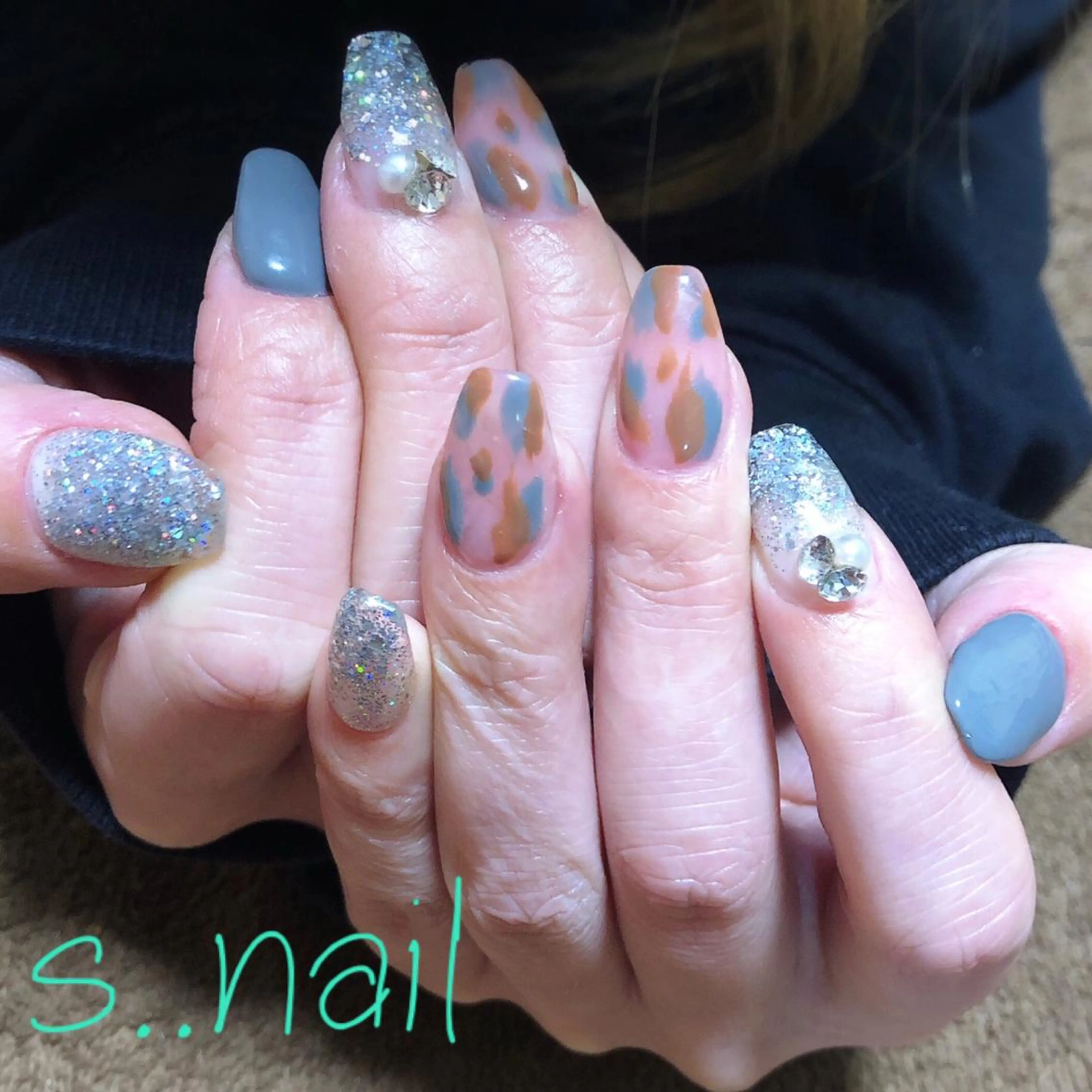 ネイル アニマル柄 長さ出し ピンク ハンドネイル フットネイル s..nail / MORITAのネイルデザイン