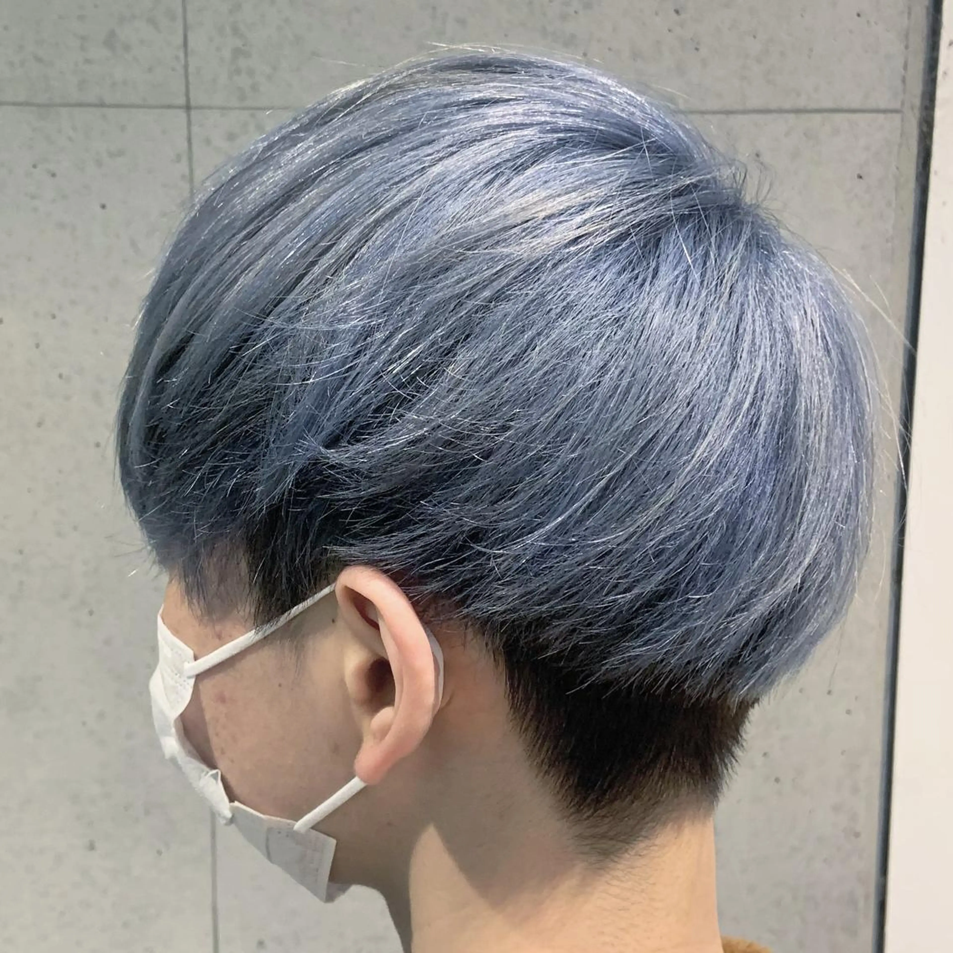 ショート カラー メンズ アニメ髪・ウルフ🦇 樋口莉夏のヘアスタイル