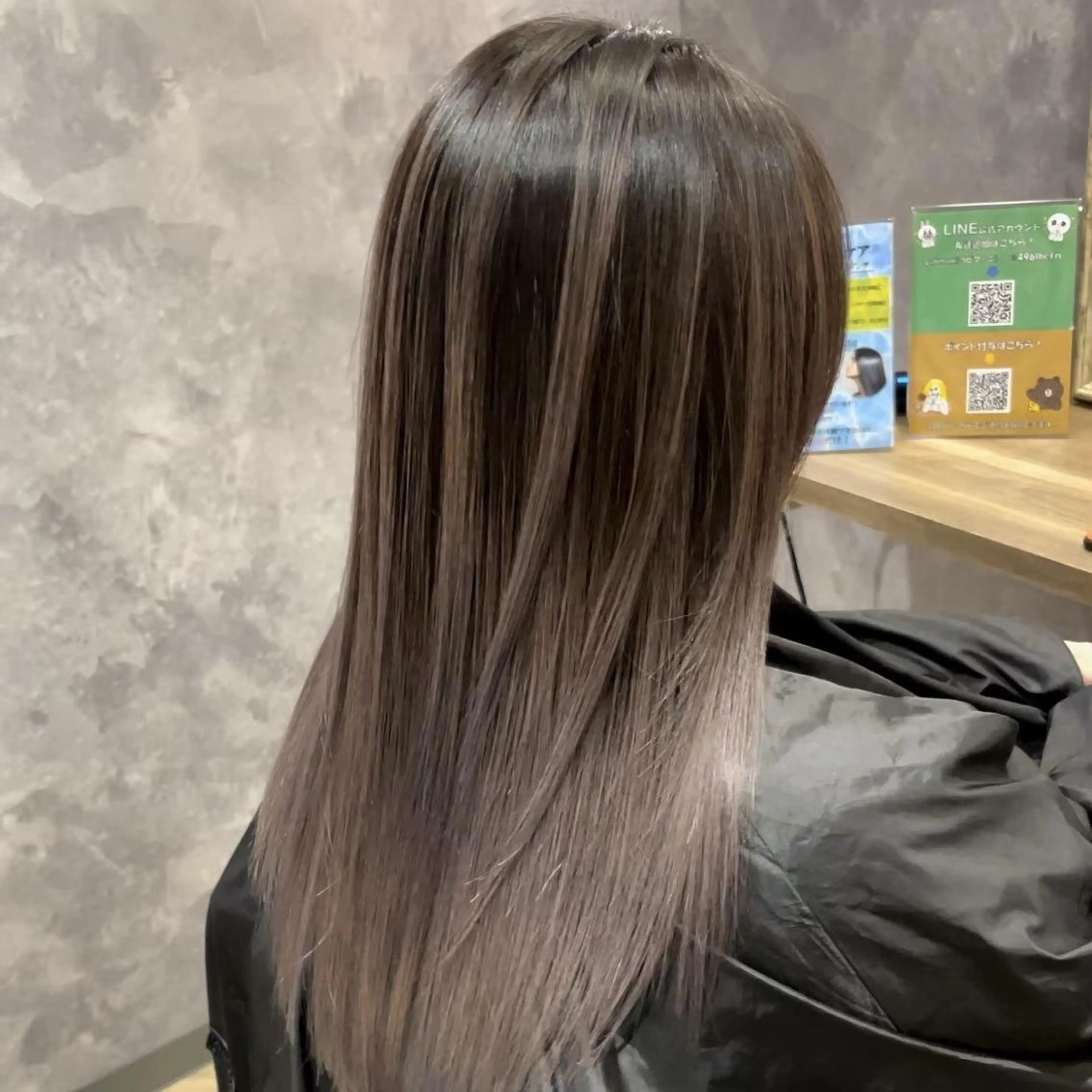 【至高のツヤ♪】似合わせカット＋酸性ストレート＋水素ケアの写真