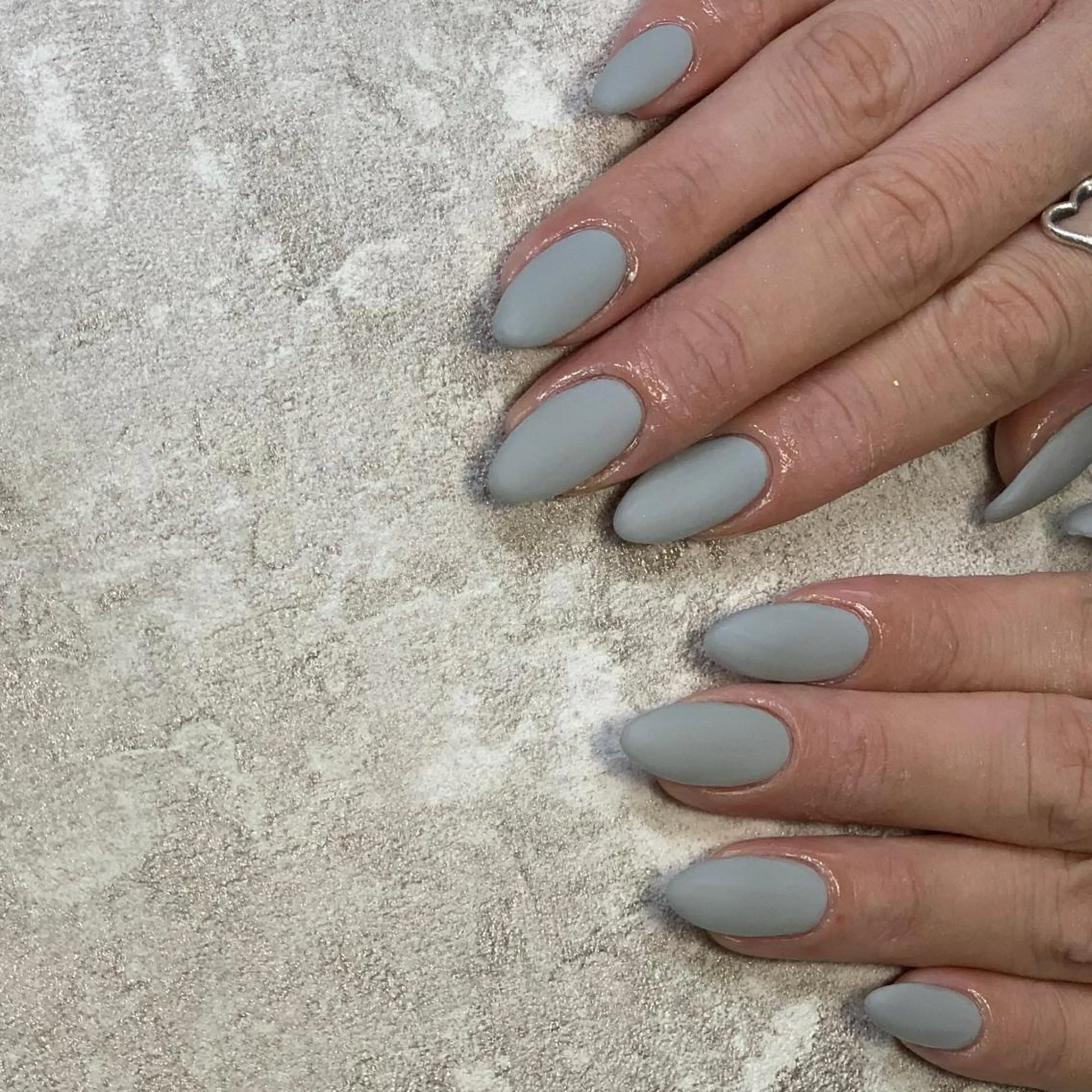 ネイル S♡JEWEL所属・S. JEWELのネイルデザイン