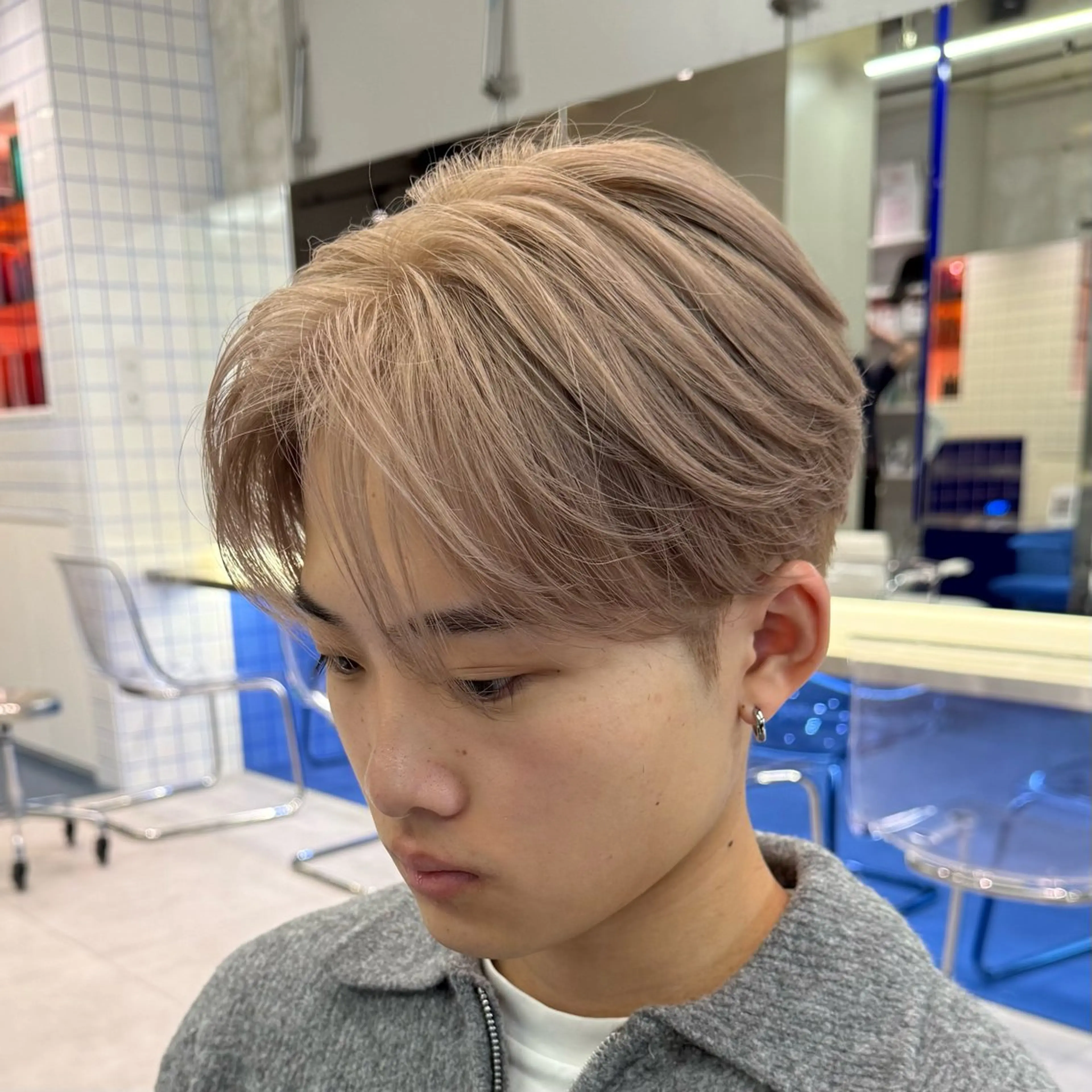 カラー メンズ ヘアカラー ミルクティーベージュ /sara💛のヘアスタイル