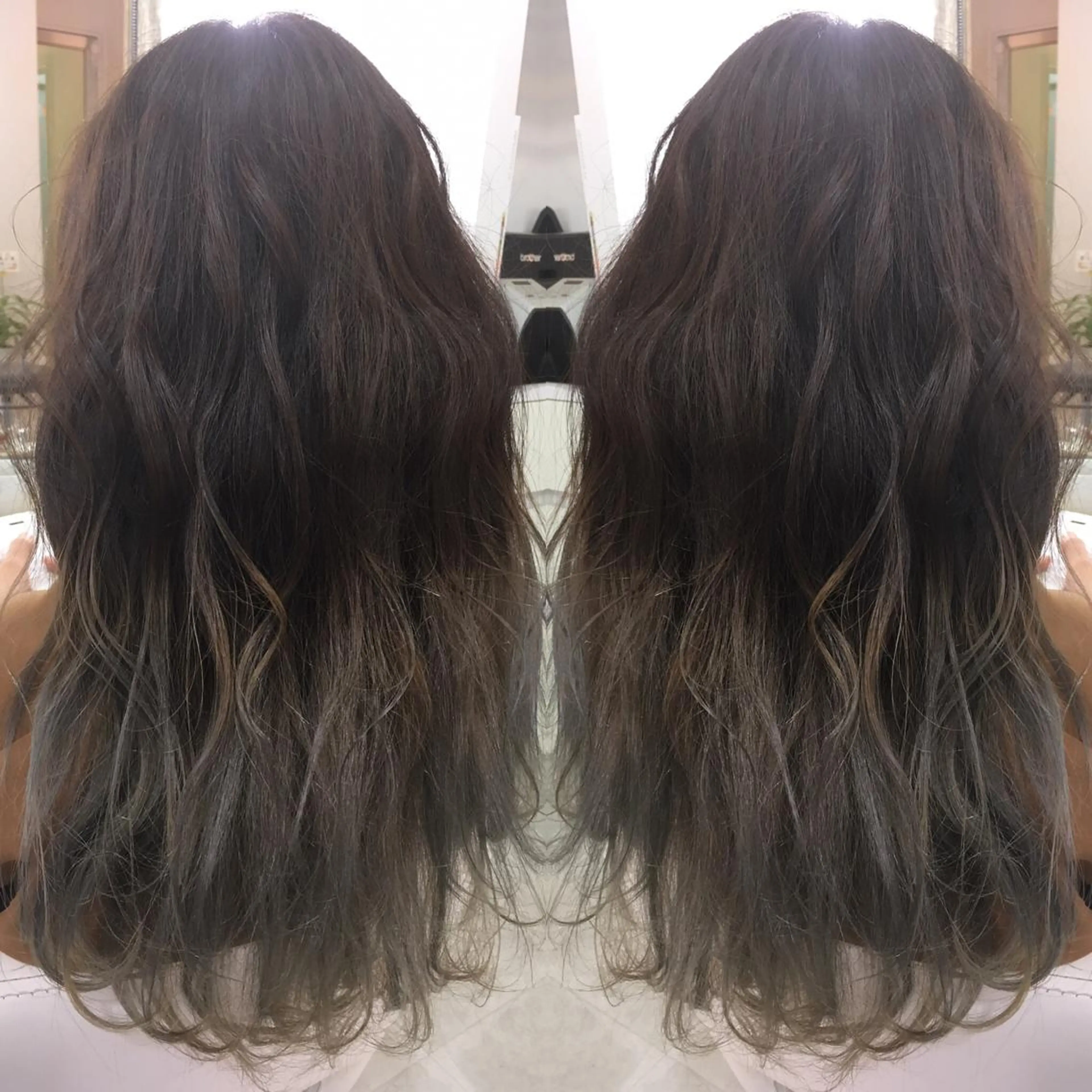 セミロング ロング カラー 髪質改善 中川　翔のヘアスタイル