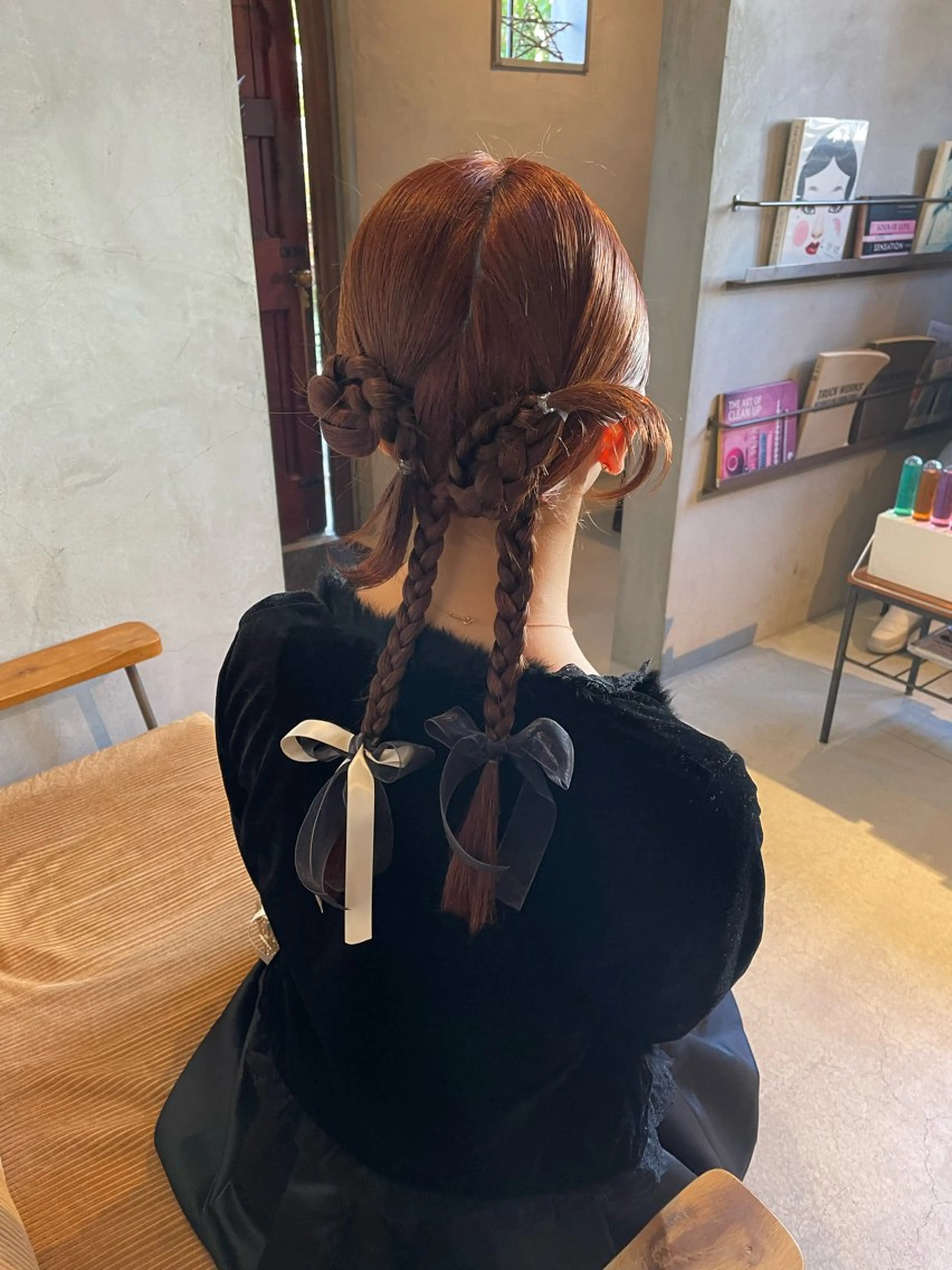 ミディアム 石田 まいやのヘアスタイル