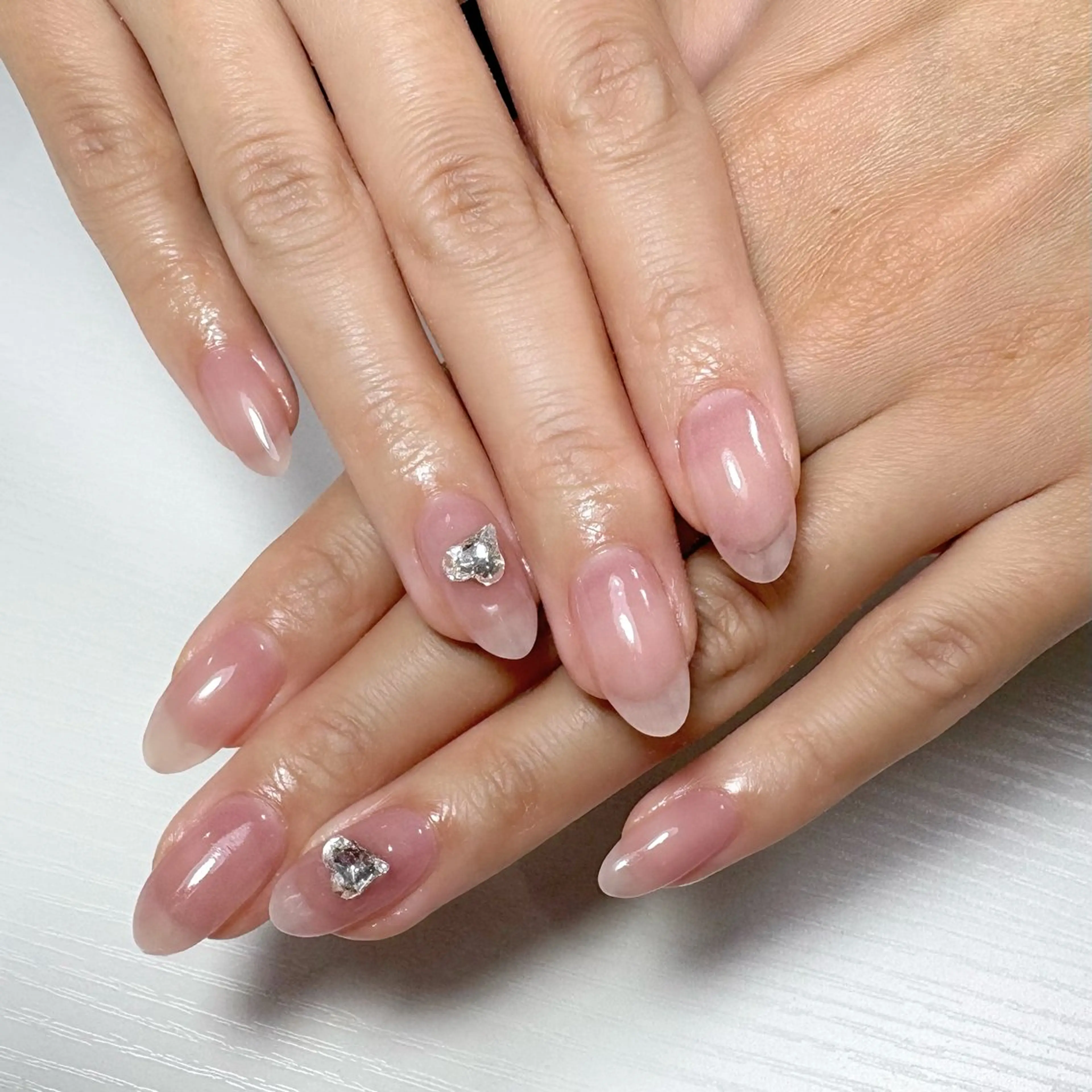 ネイル ハンドネイル White nail上本町店所属・荒木 綾花のネイルデザイン