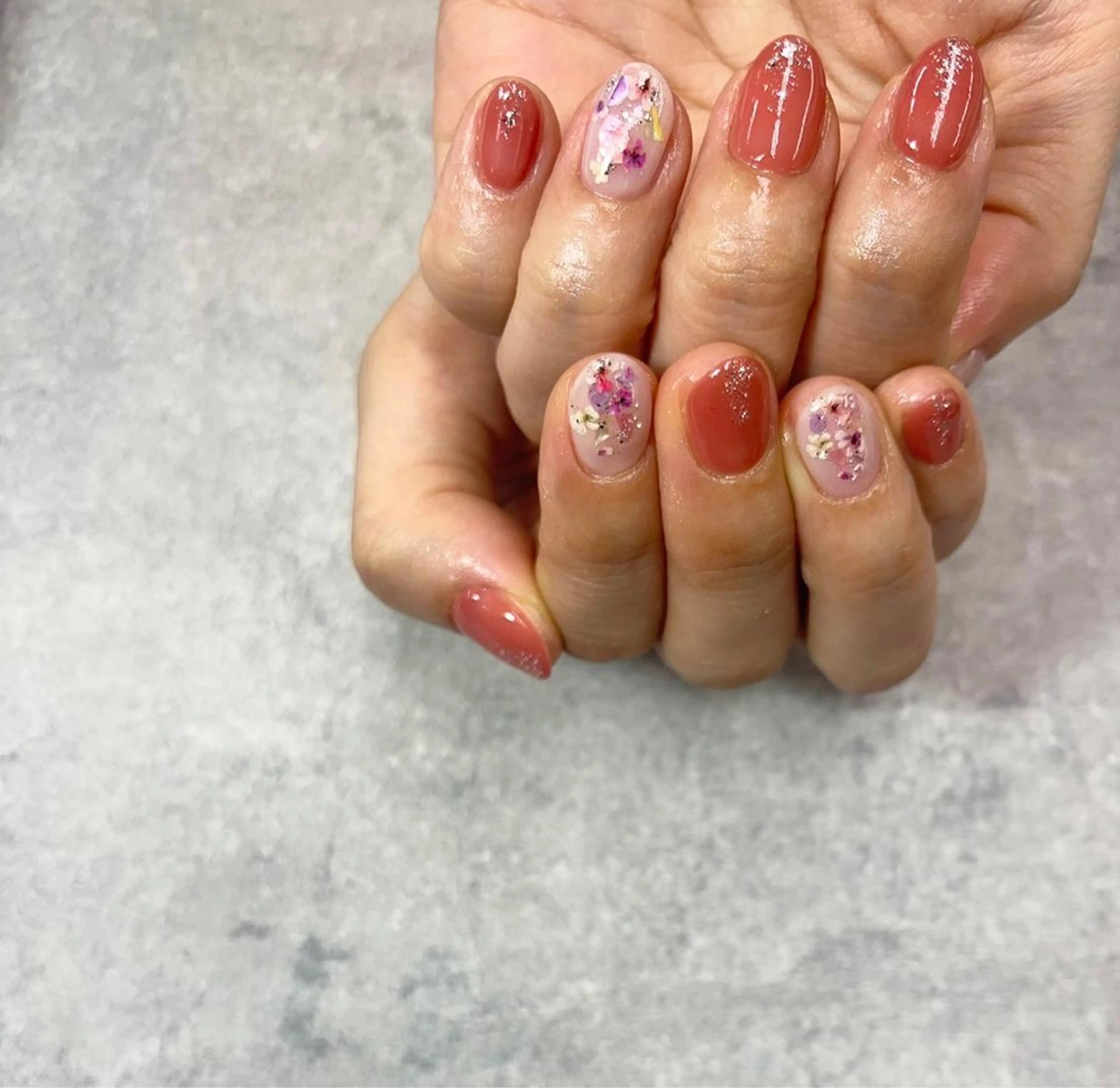 ネイル アートネイル フラワーネイル フレンチネイル ジェルネイル ガラスフレンチ ハンドネイル ハンドケア FASTNAIL PLUS 新宿店のネイルデザイン