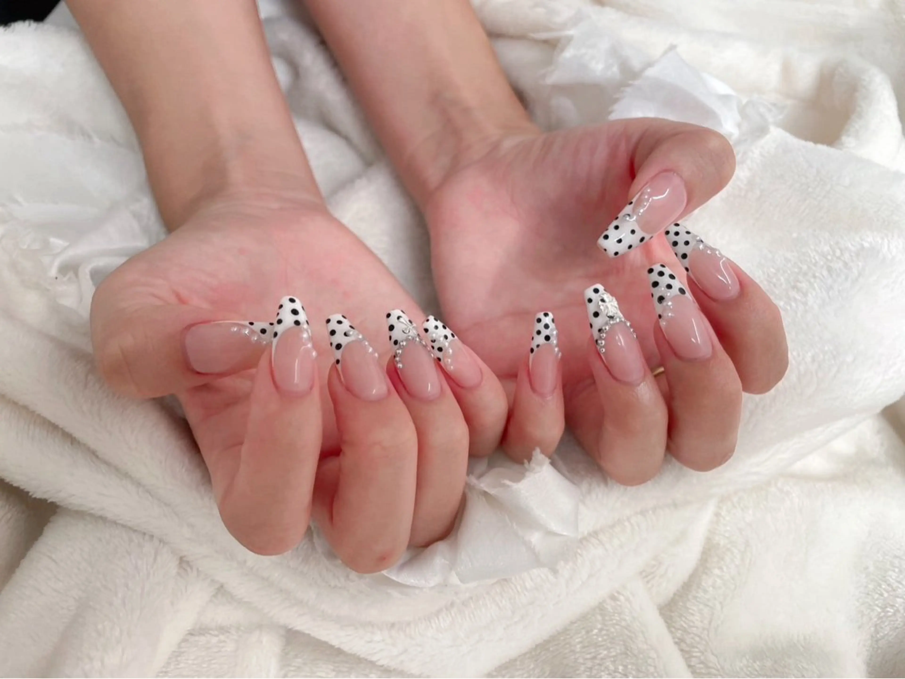 ネイル ハンドネイル Arva Manaのネイルデザイン