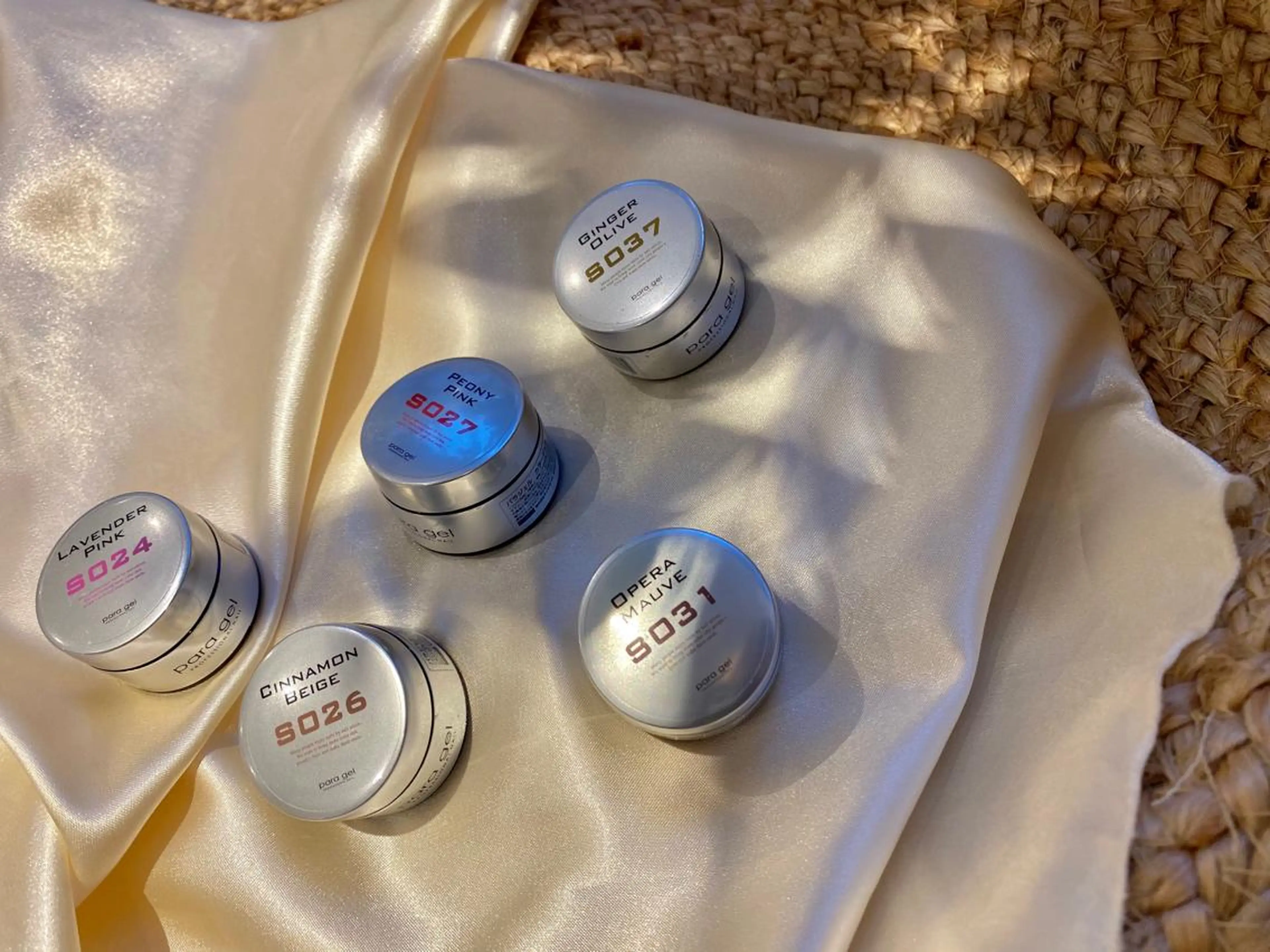 ネイル 山本 理紗子のネイルデザイン