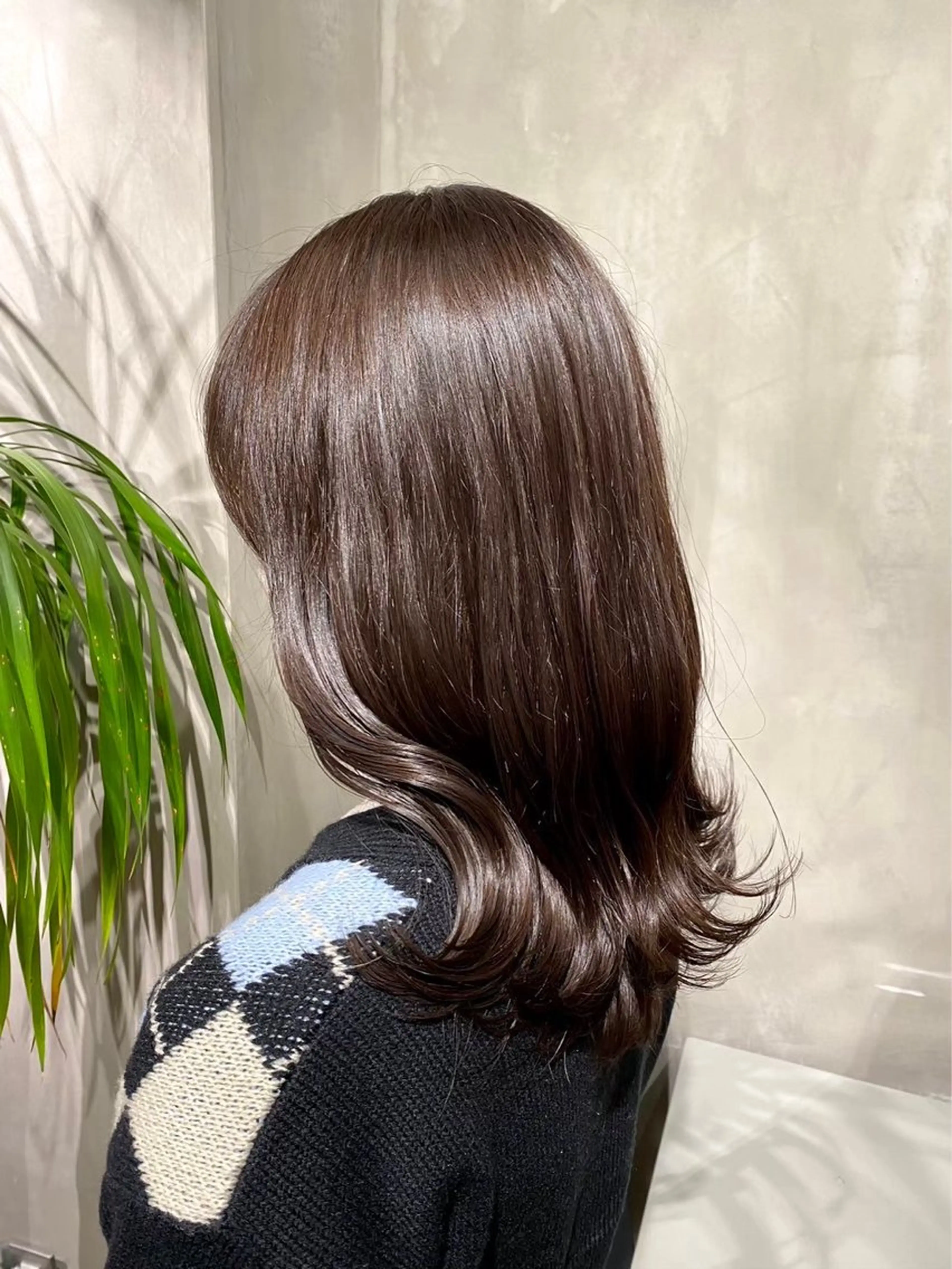 セミロング カラー Kurt by deco所属・hana /ハイトーンカラーのヘアスタイル