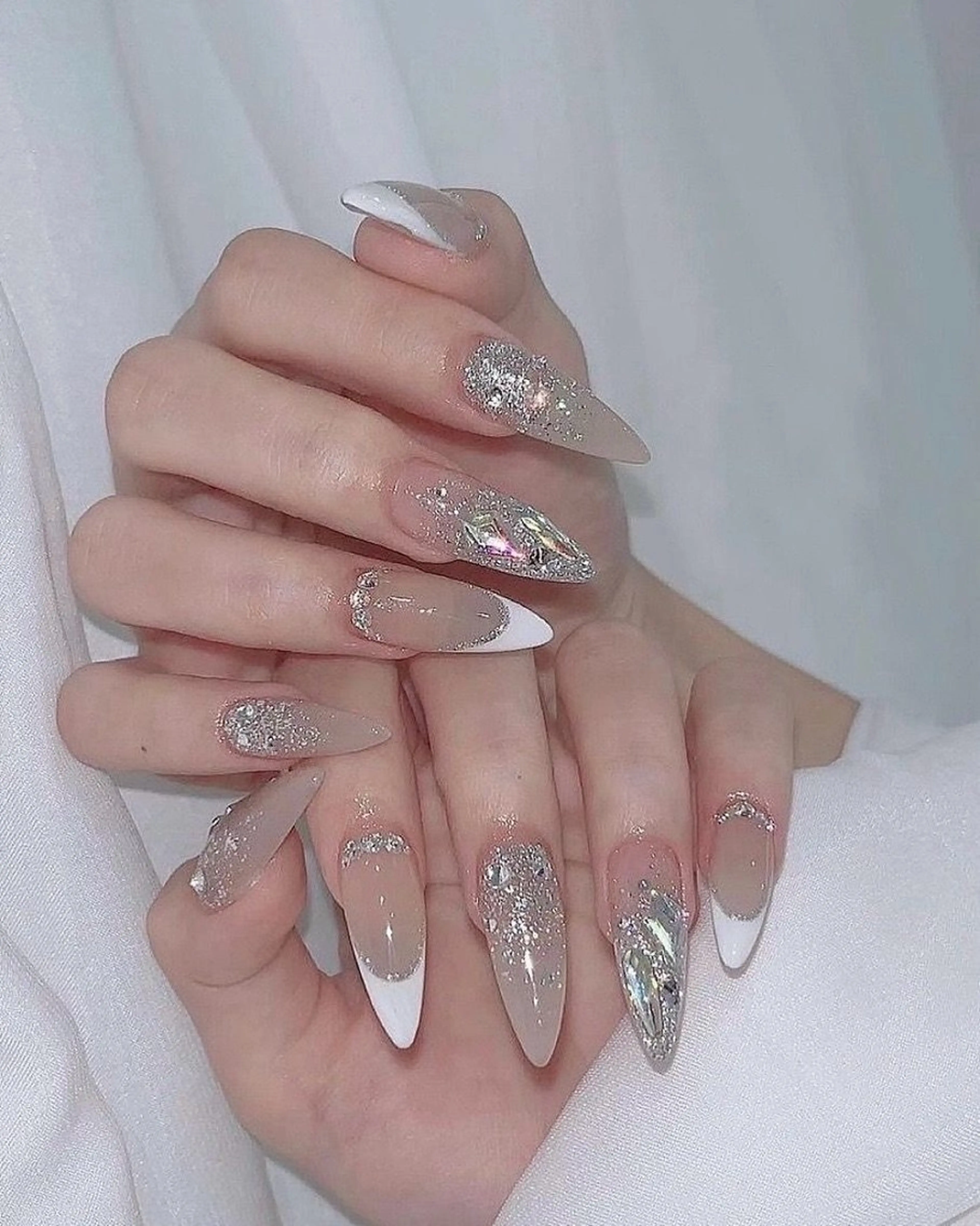 ネイル ハンドネイル ハンドケア Nova Nail Shinsaiのネイルデザイン