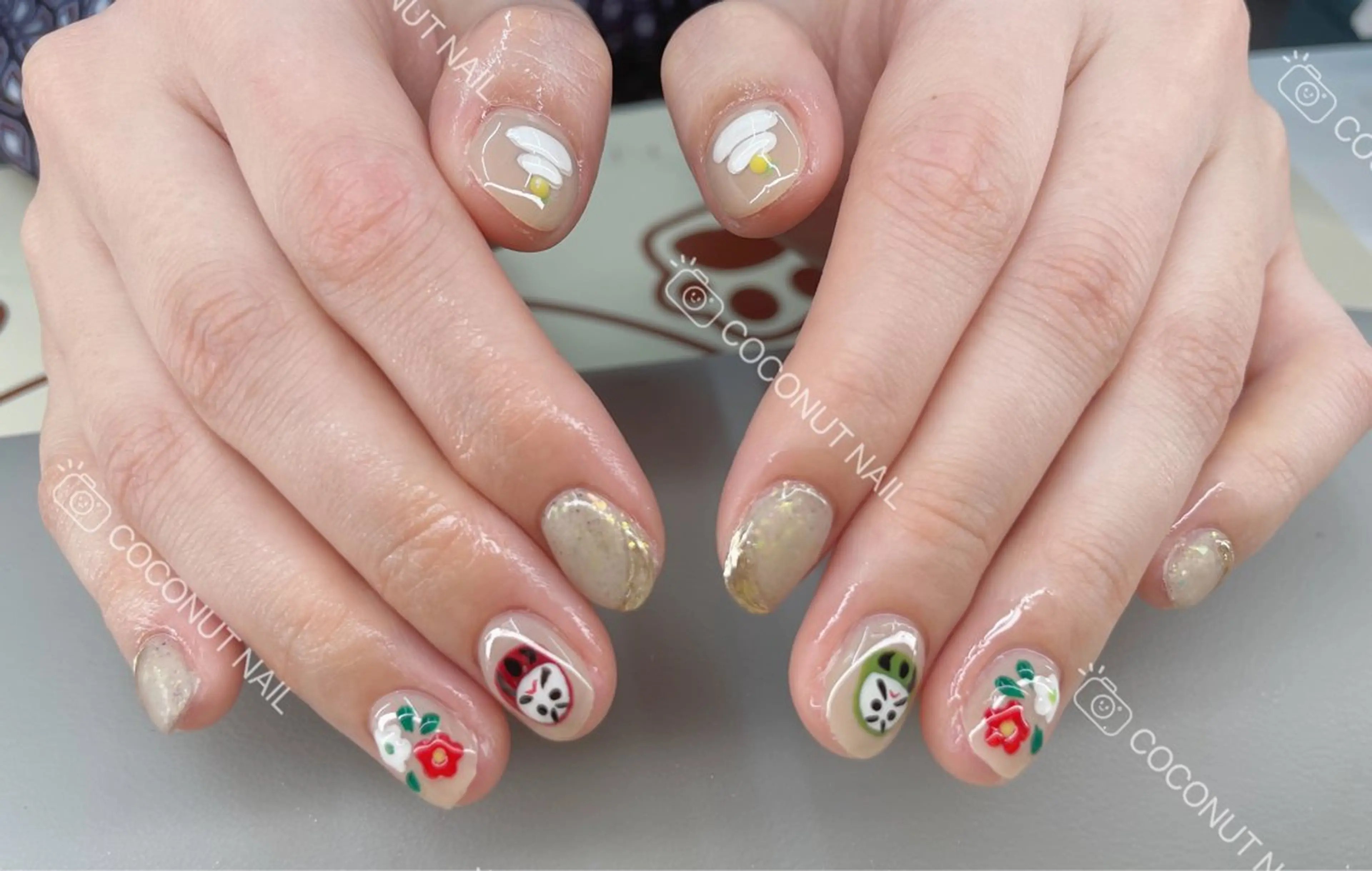 ネイル ハンドネイル 神田 ココナッツのネイルデザイン
