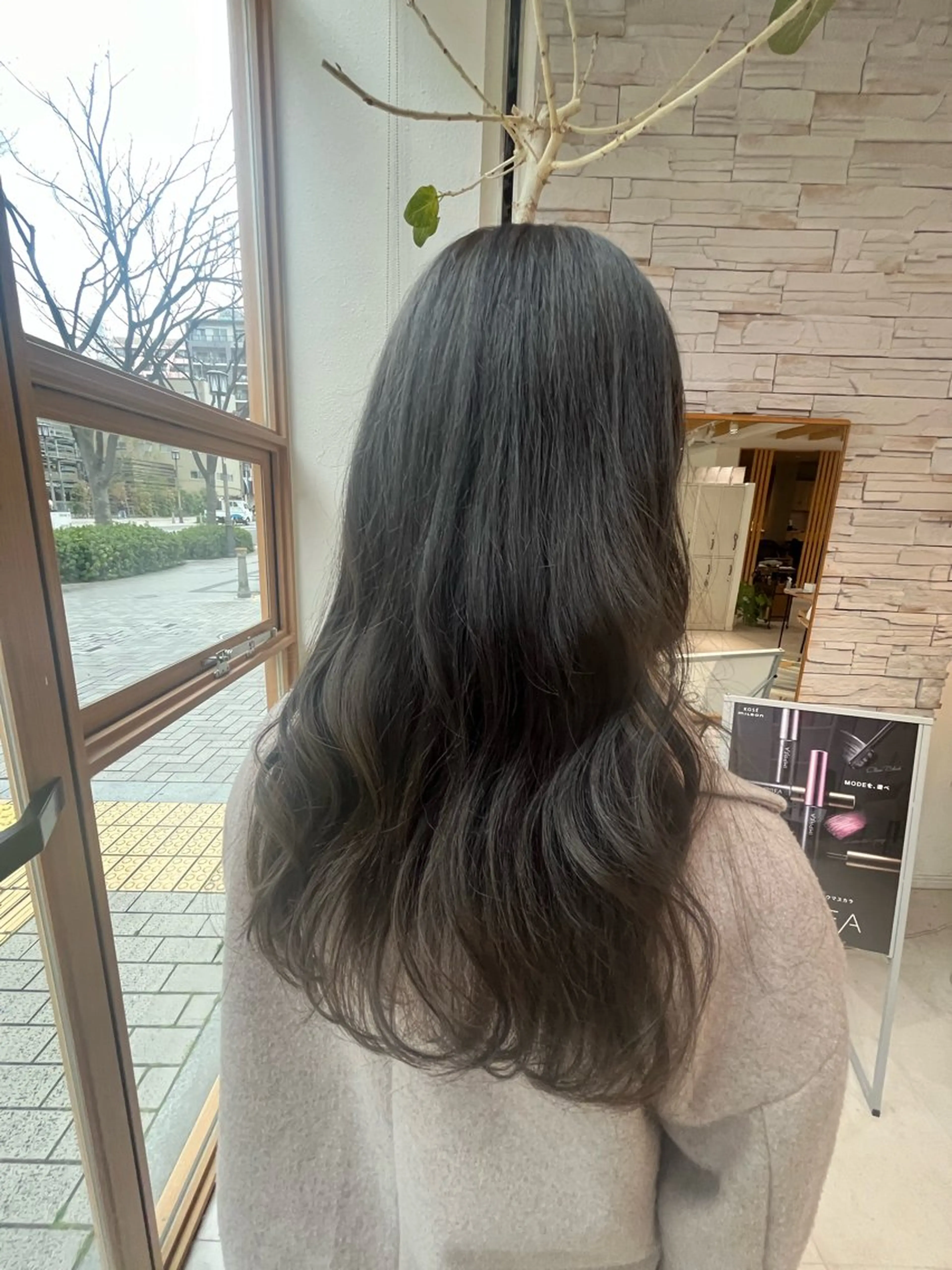 ロング kuschel ホリグチのヘアスタイル