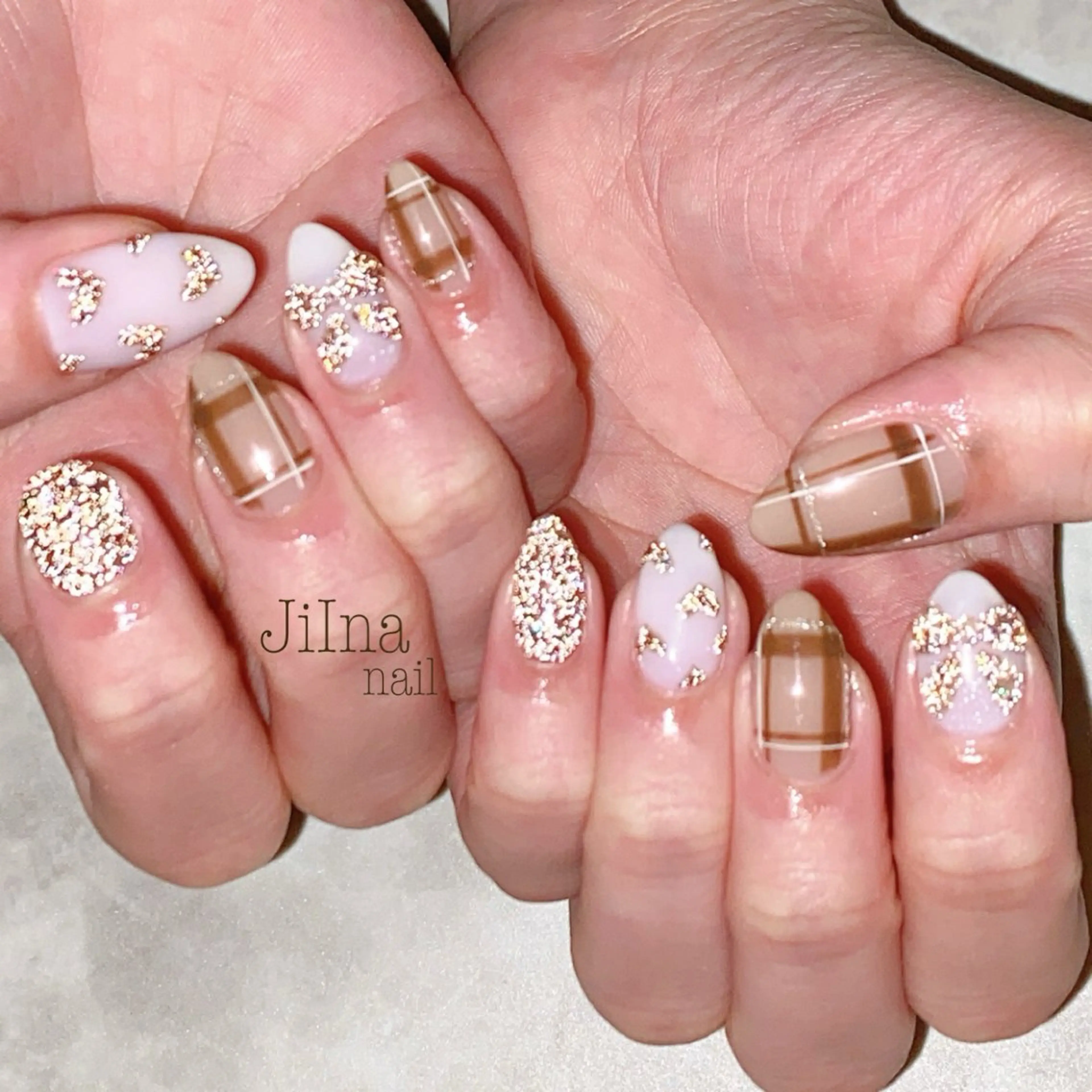ネイル 持ち込み JiIna nailのネイルデザイン