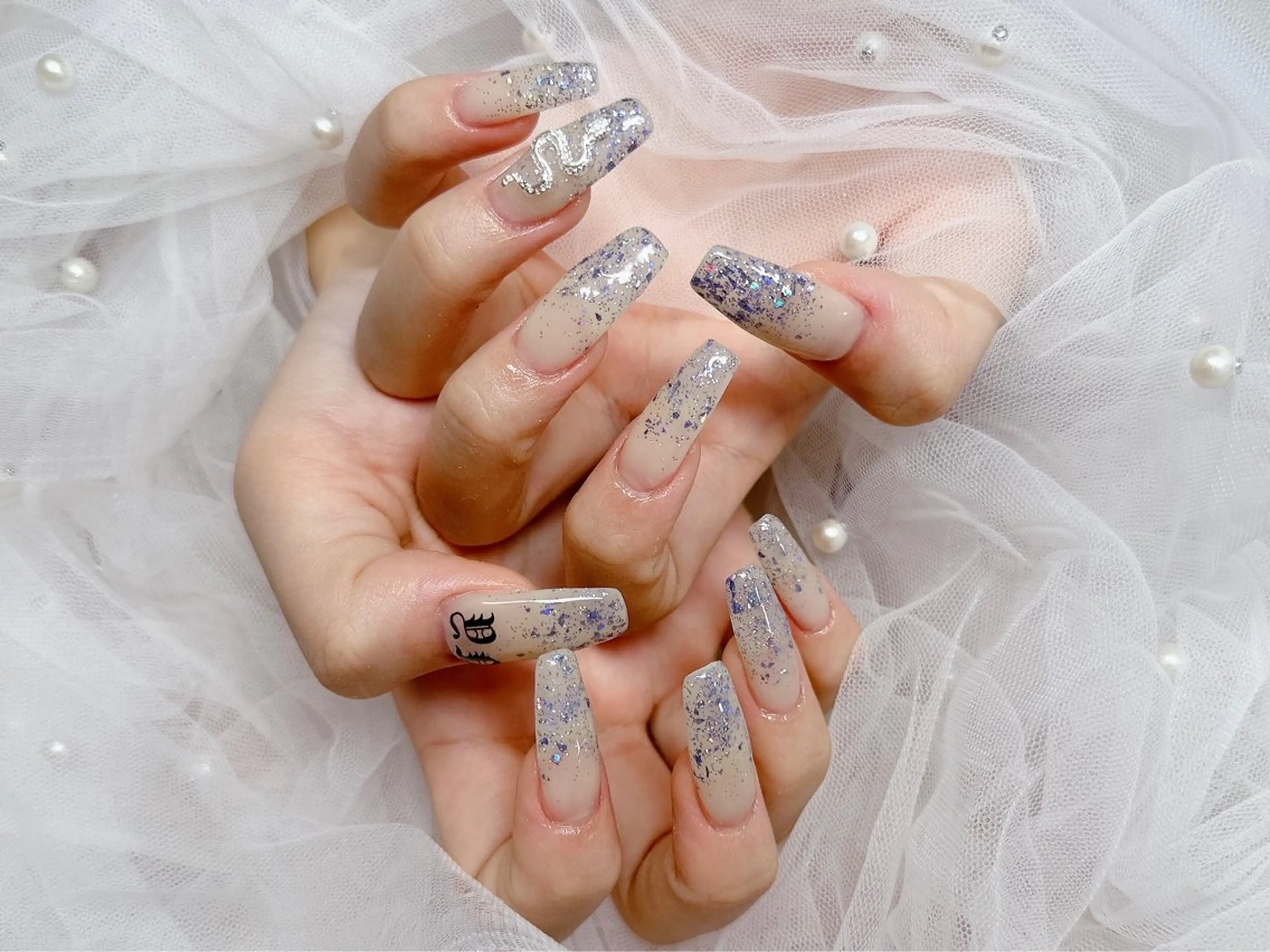 ネイル Hana  NAIL所属・新宿YISInail スカルプ専門店のネイルデザイン