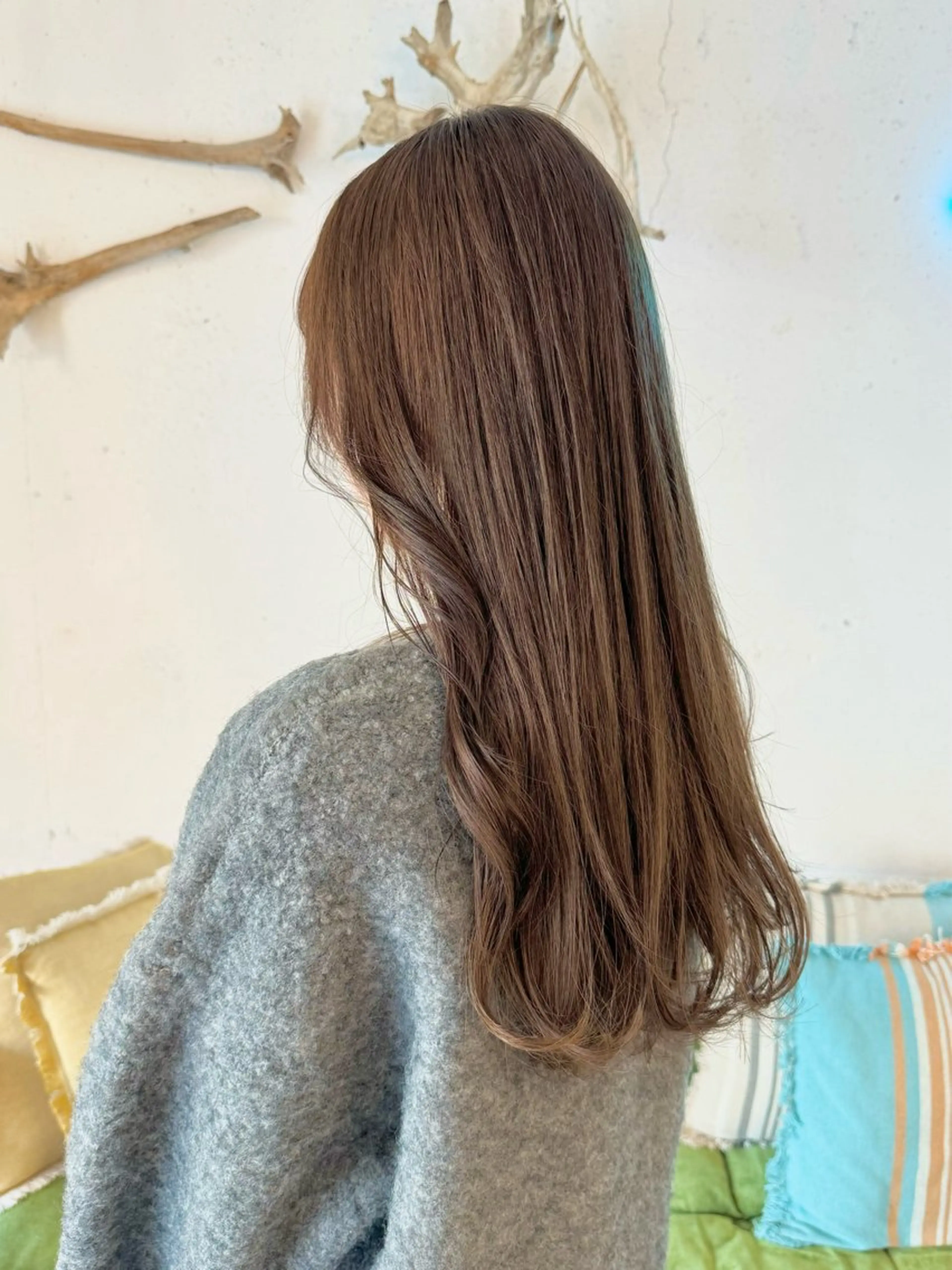 ロング 原田 彩花のヘアスタイル