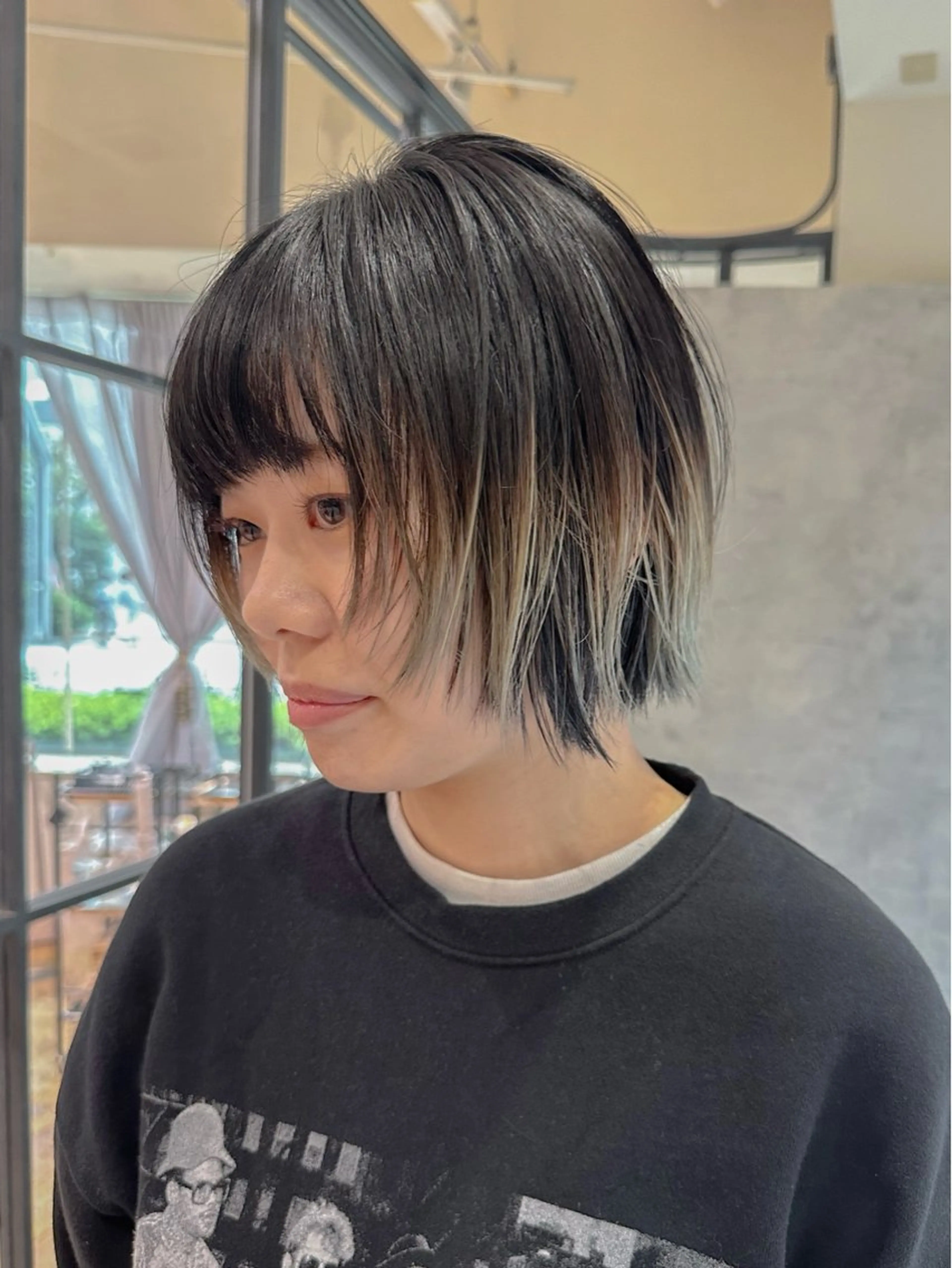 ミディアム ヘアカラー 平野恵/透明感カラー ブリーチ/ボブのヘアスタイル