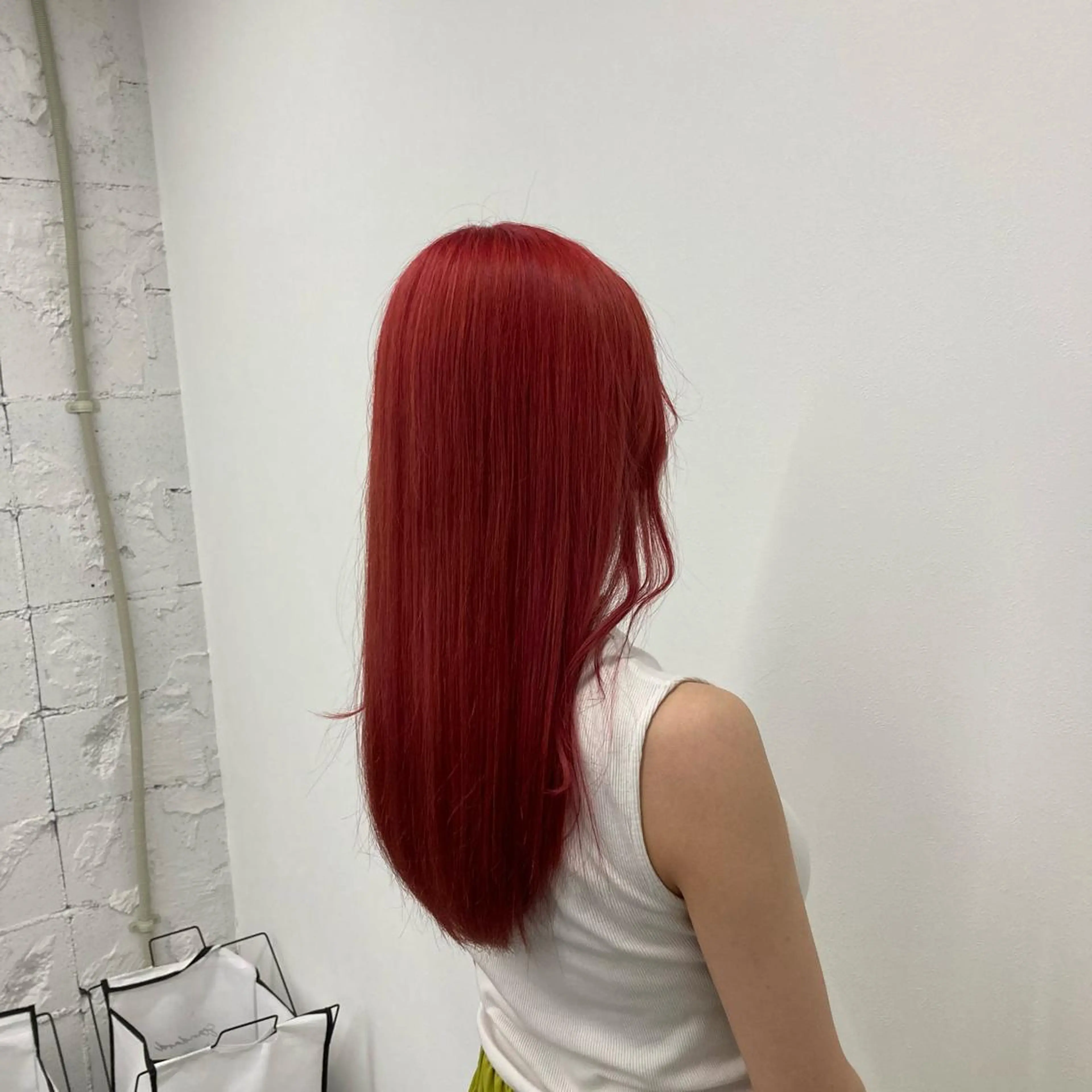 ロング EMIL/上野駅近 /ブリーチ縮毛矯正のヘアスタイル