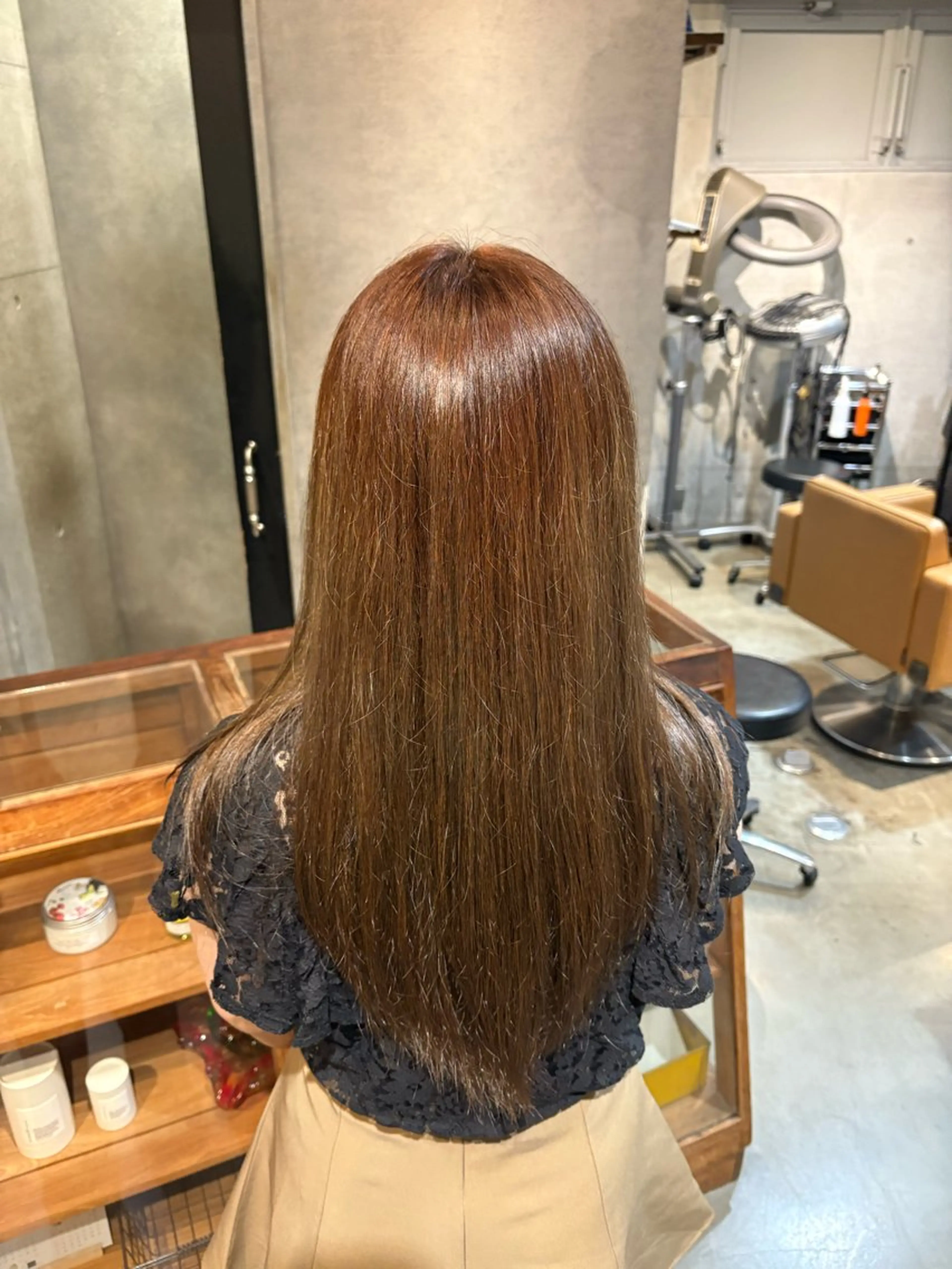 カラー ANDREY所属・川東 惟来のヘアスタイル
