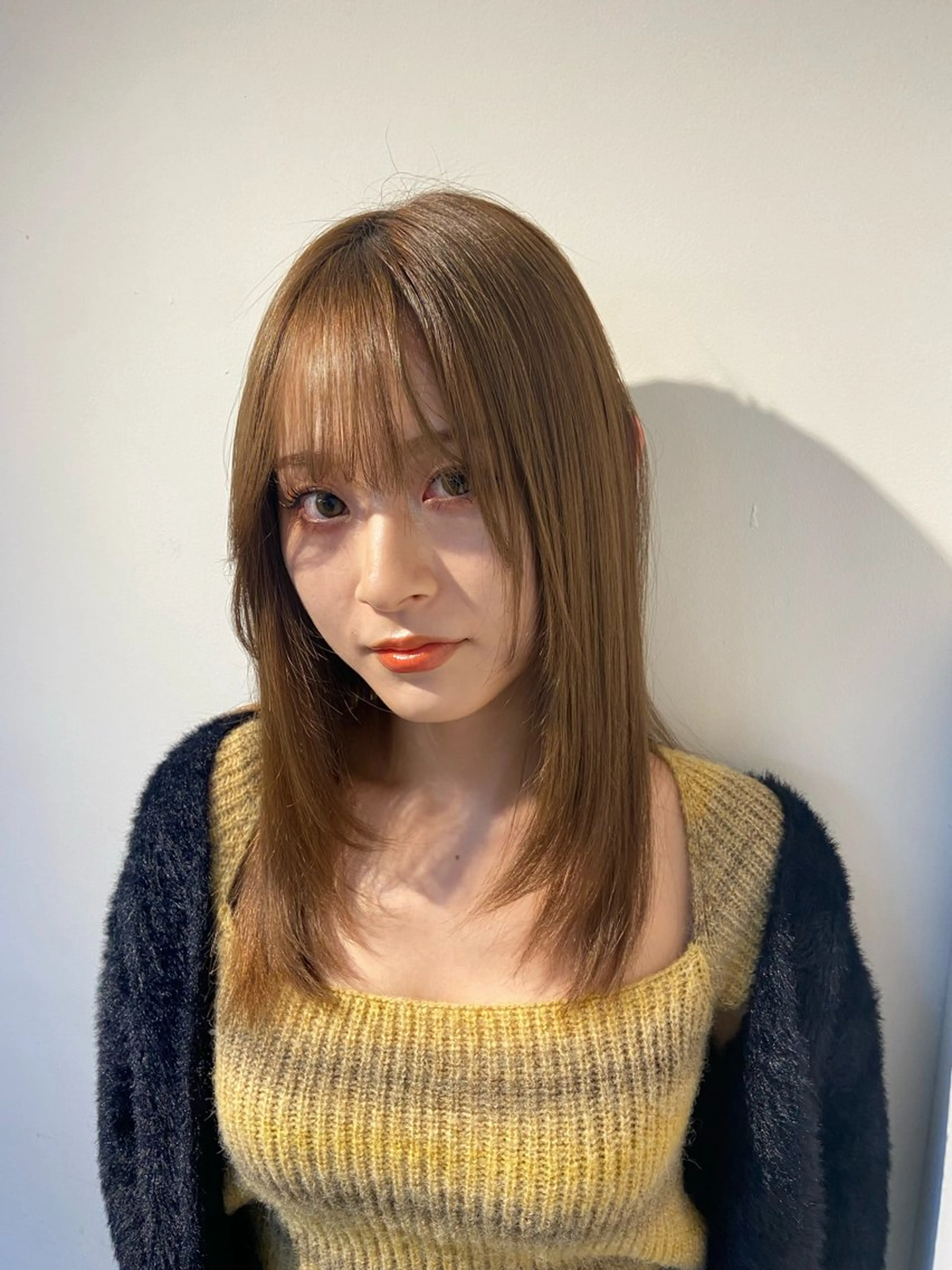 ロング 顔まわりレイヤー 顔周りカット レイヤーカット 鳥本かりん ／メンズモデル募集のヘアスタイル