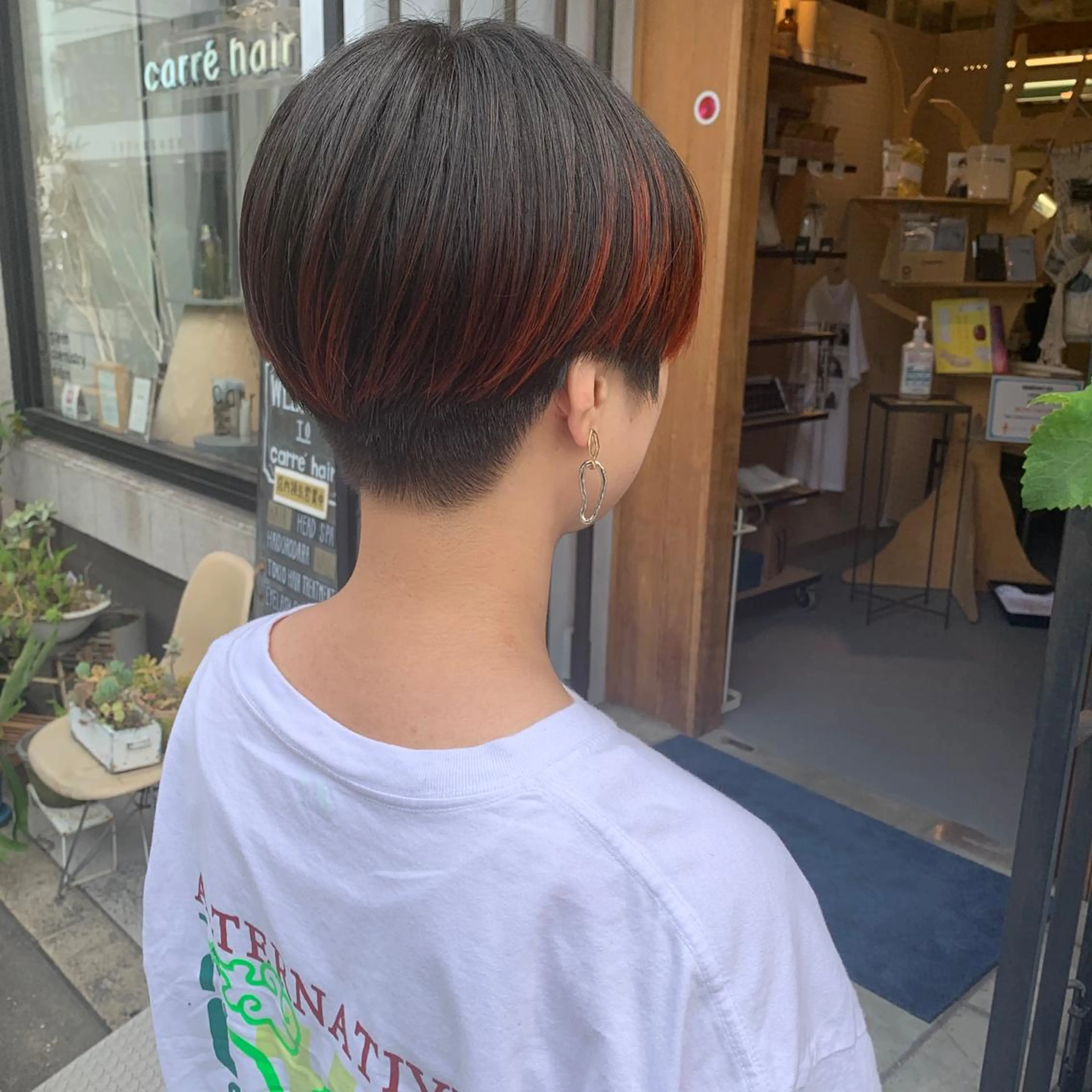 ショート 艶髪color💎髪 質改善ストレート大吉のヘアスタイル