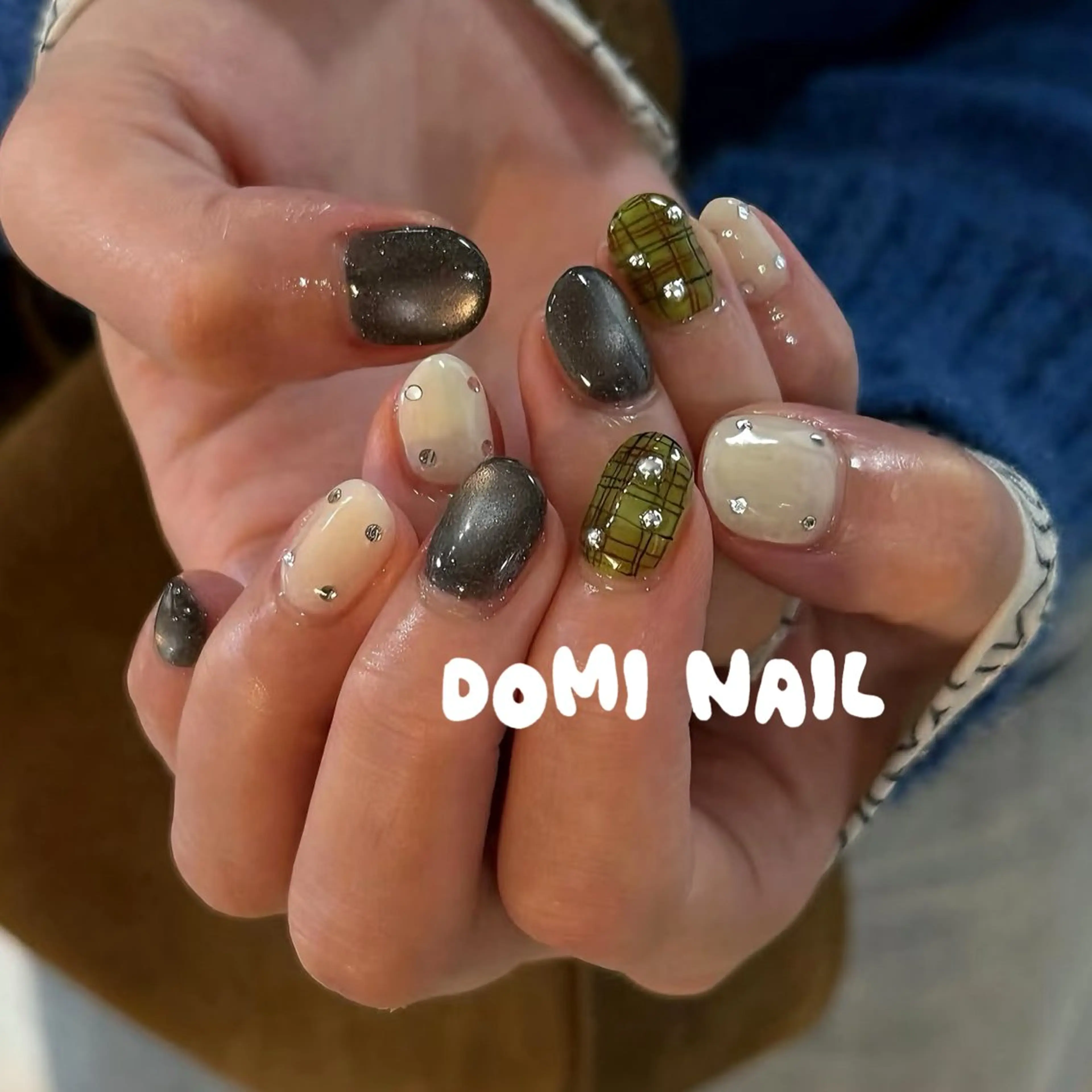 ネイル 持ち込み ハンドネイル Domi Nail Salonのネイルデザイン