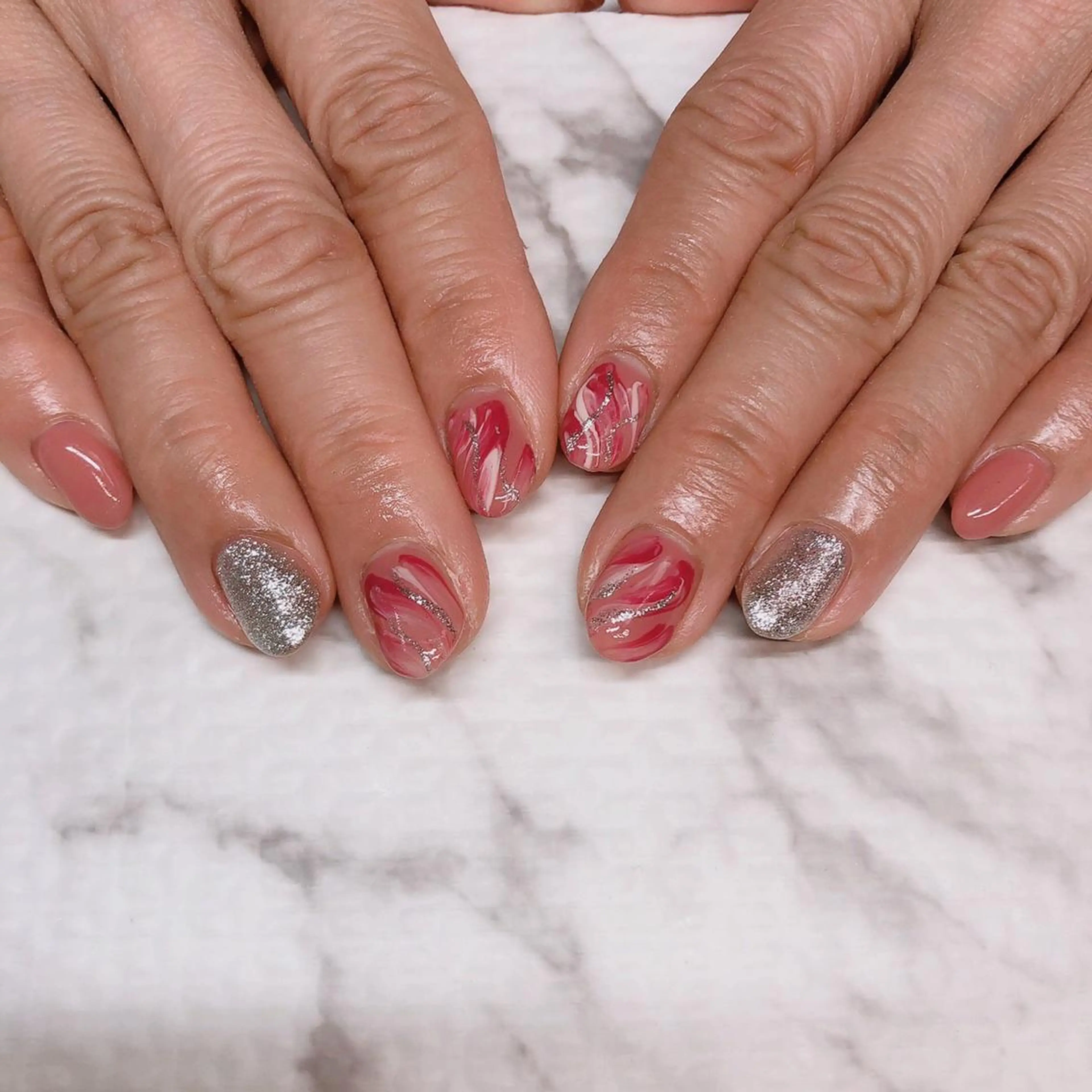 ネイル アニマル柄 べっ甲ネイル フットネイル グリーン ニュアンスネイル Lily Roseスタッフ一同のマツエク・マツパデザイン