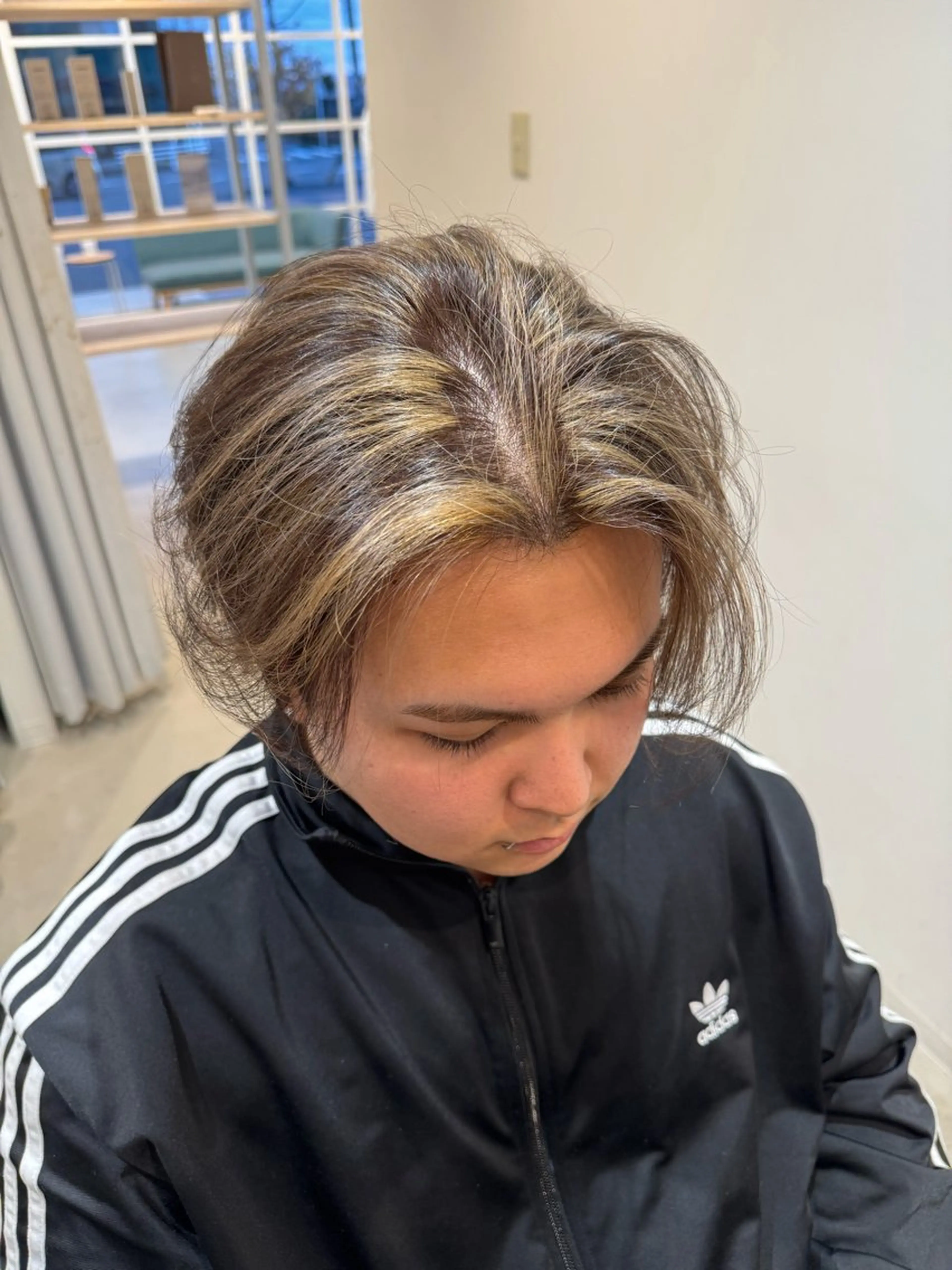 カラー メンズ ヘアカラー ほの カラー特化/ ブリーチ/ボブのヘアスタイル