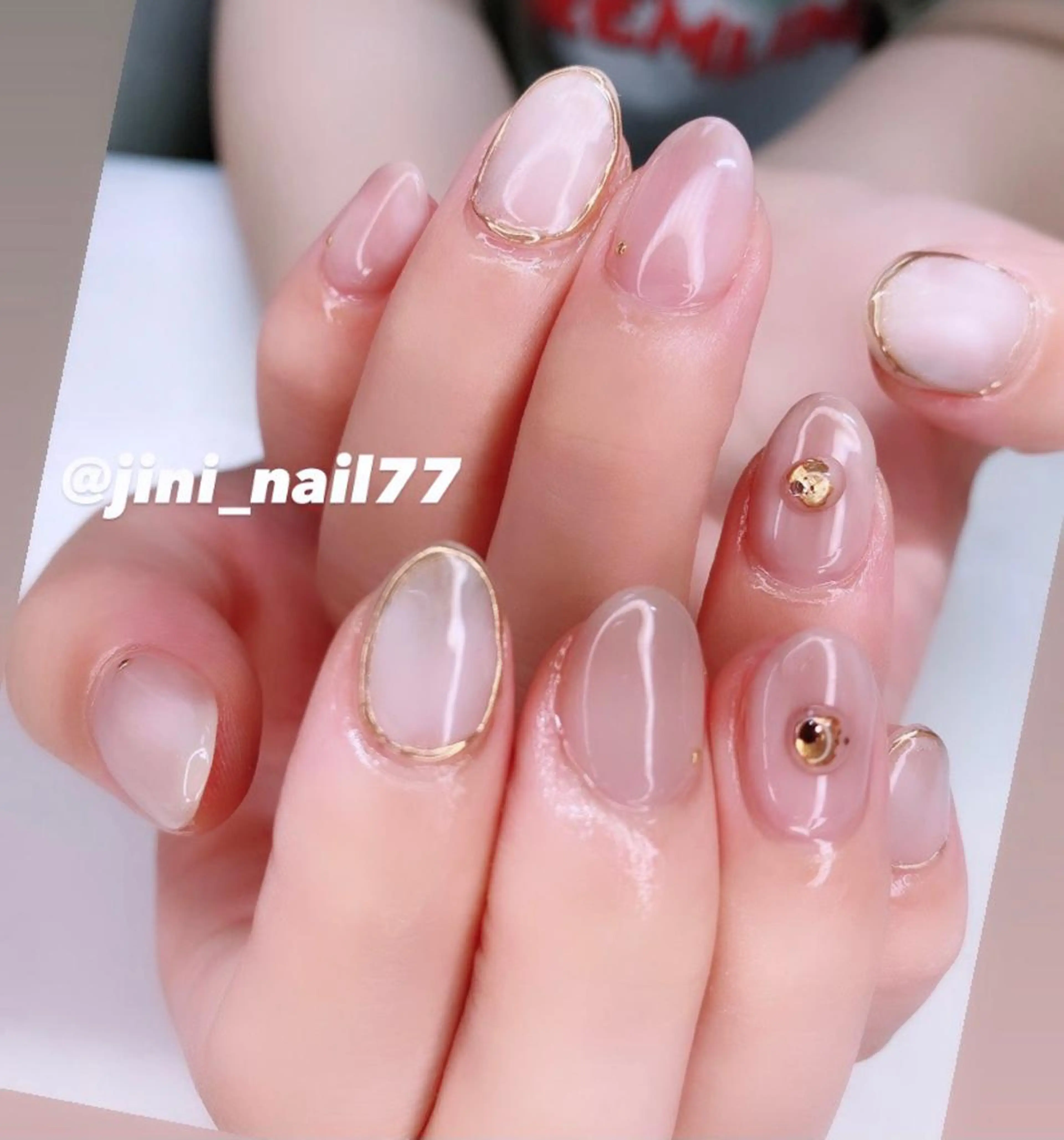 ネイル ハンドネイル JINI NAIL所属・ジニ ネイルのネイルデザイン