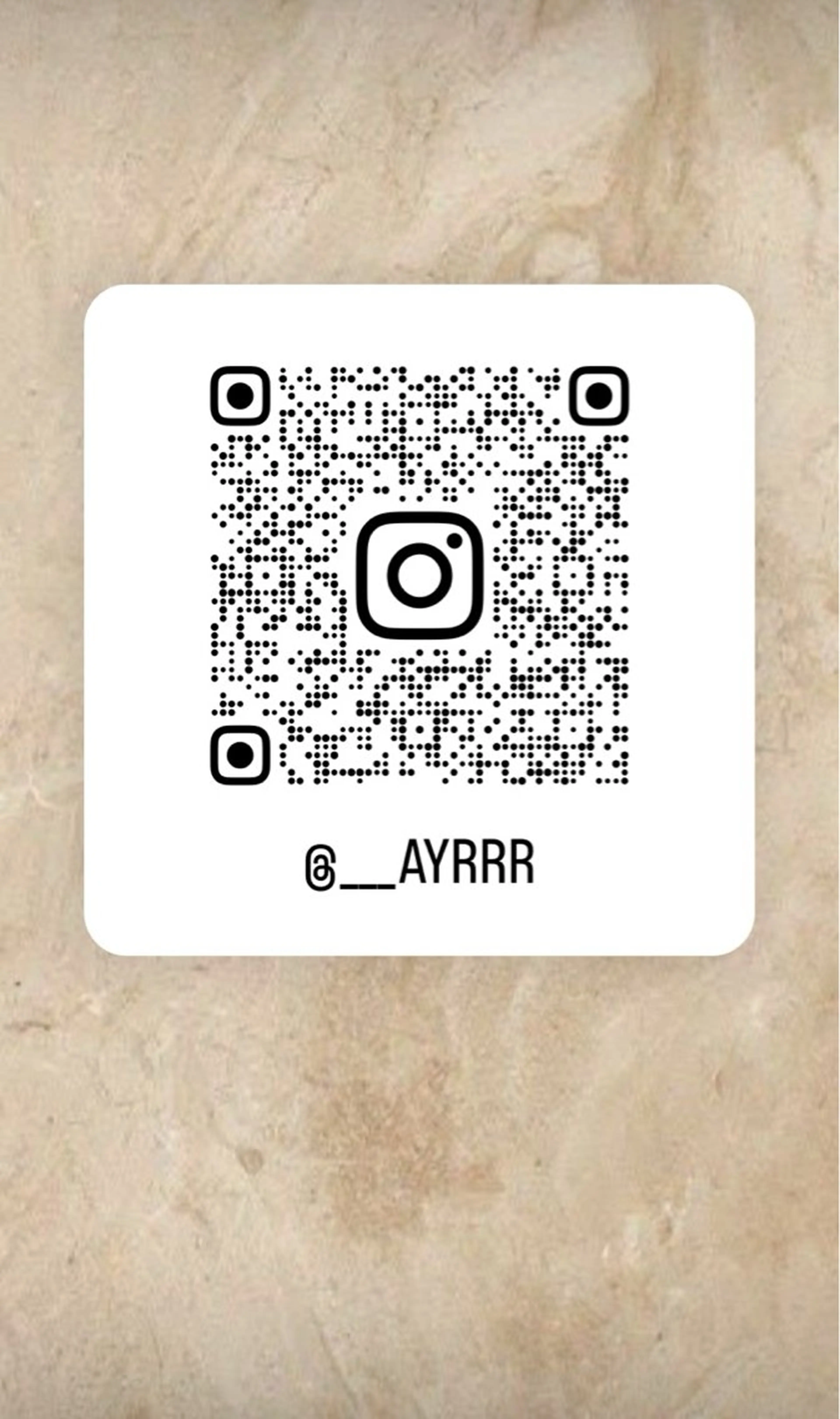 effect横浜所属・切りっぱなしボブ/ 艶カラー/綾莉のヘアスタイル