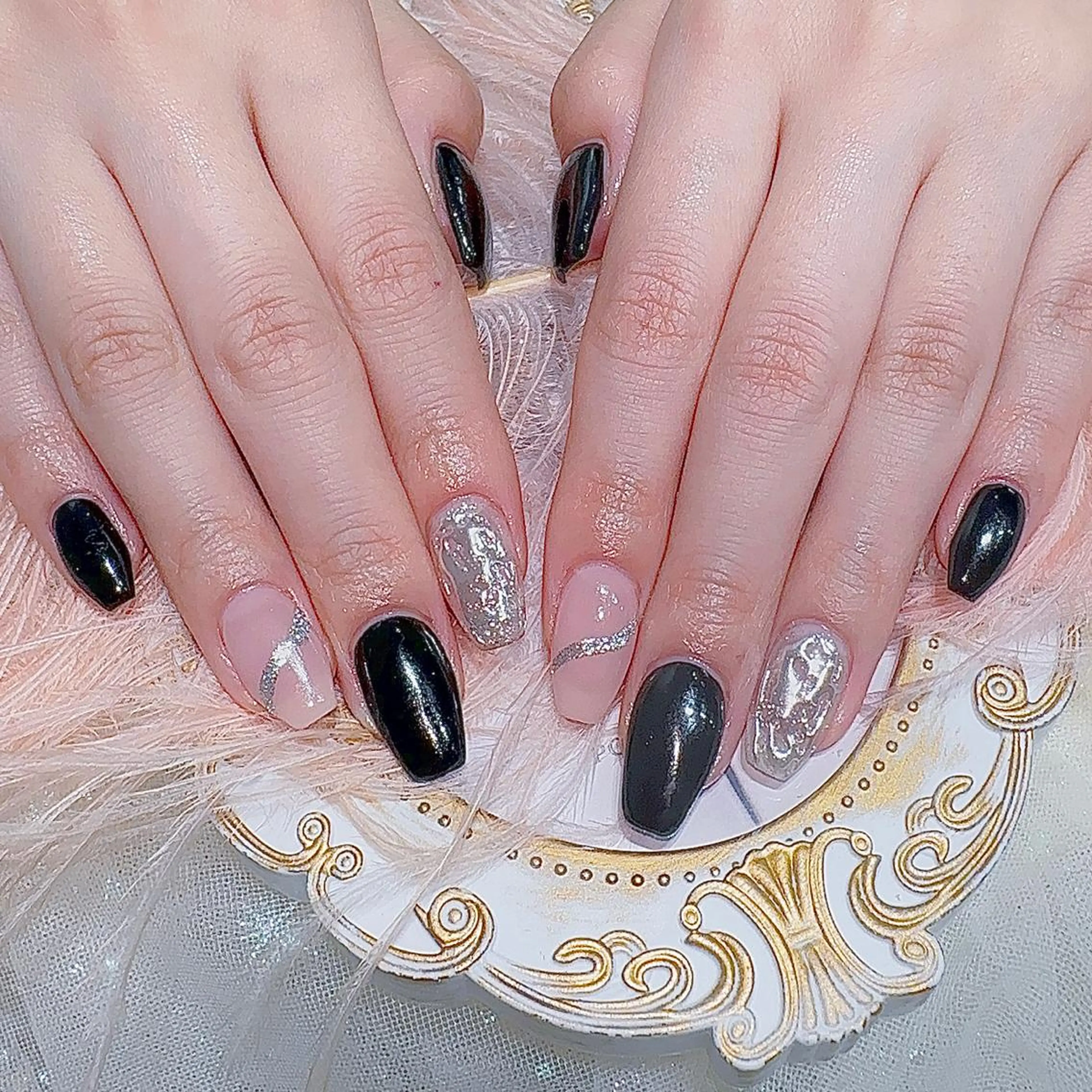 ネイル ハンドネイル Queens momoのネイルデザイン