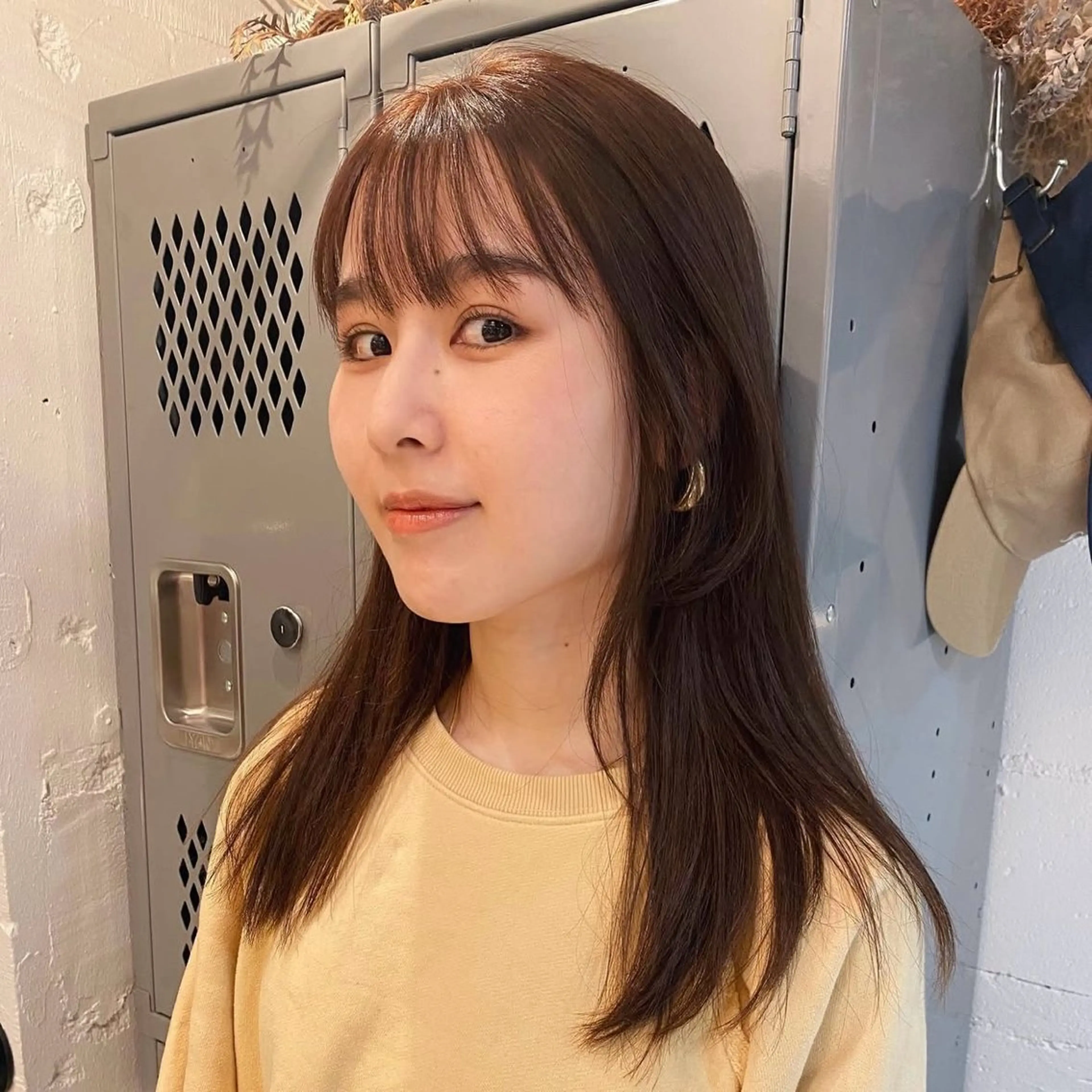 ロング 顔まわりレイヤー 顔周りカット レイヤーカット カット ヘアカラー トリートメント chiho🌛ボブ /髪質改善カラー🫧のヘアスタイル