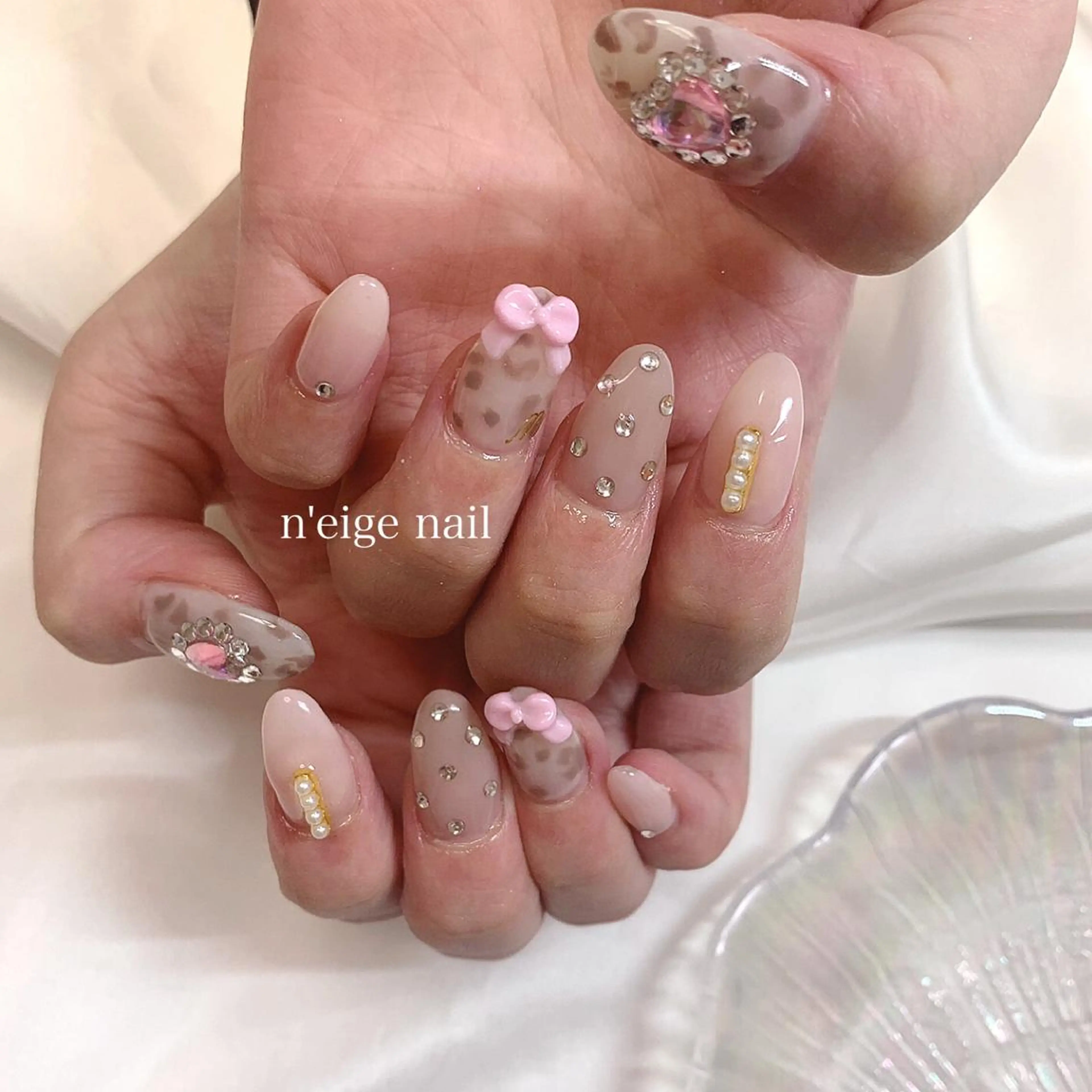 ネイル キラキラネイル 韓国ネイル ラメ(グリッター) ニュアンスネイル 冬ネイル n'eige nail所属・大谷 綾香のネイルデザイン