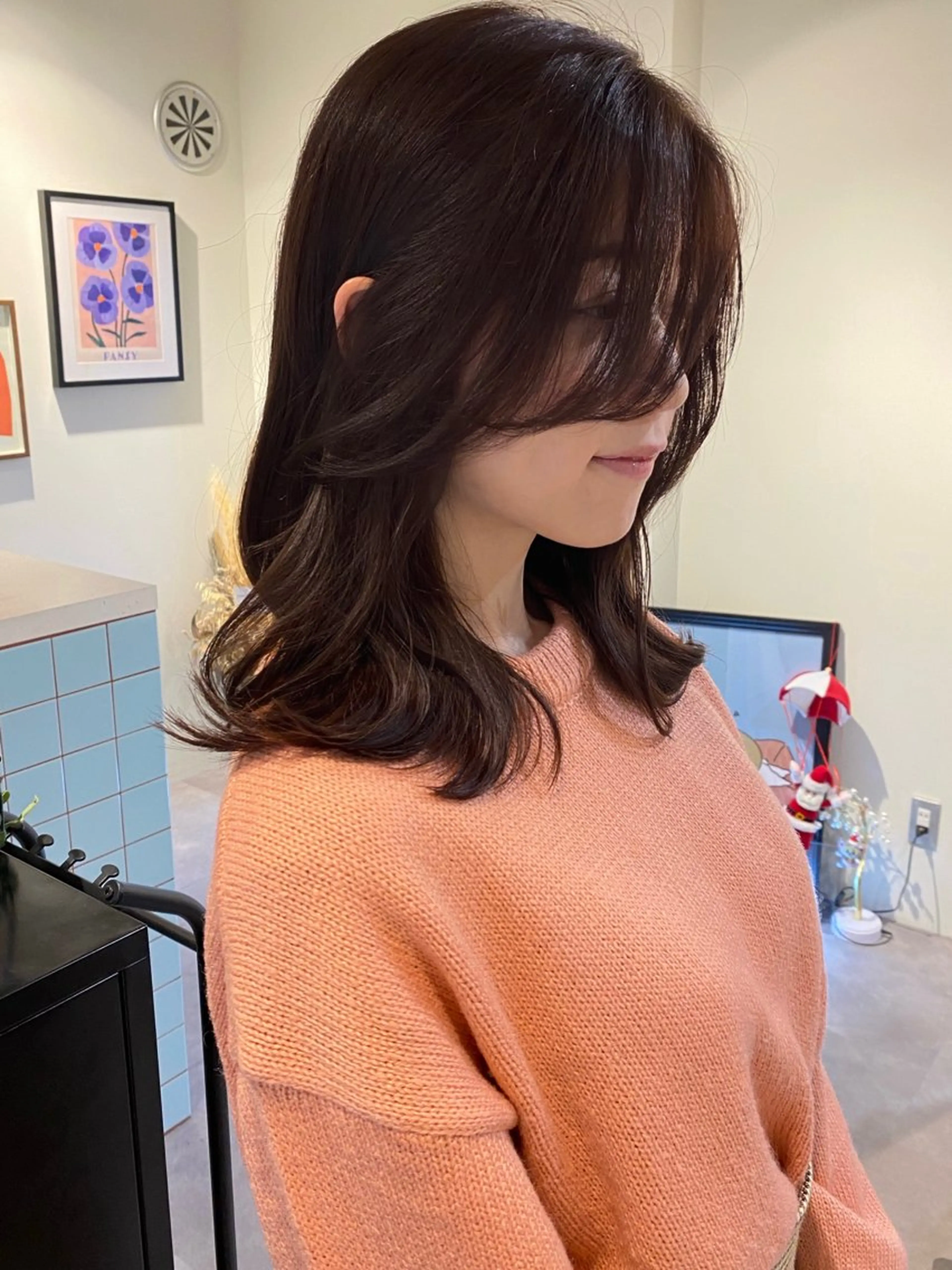 セミロング カラー 当日予約大歓迎💗 依田瑞希のヘアスタイル