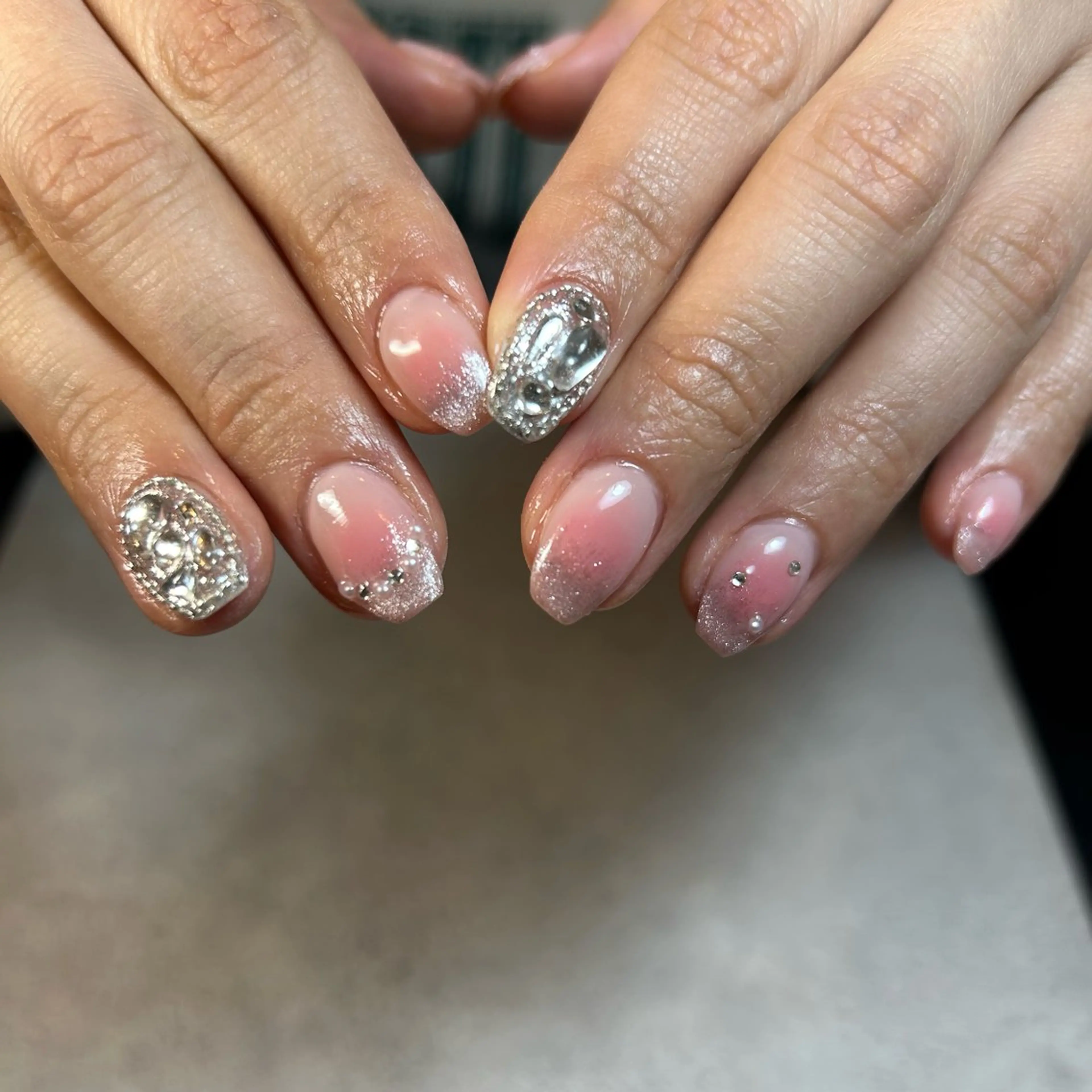 ネイル amunail所属・浦川 歩のネイルデザイン