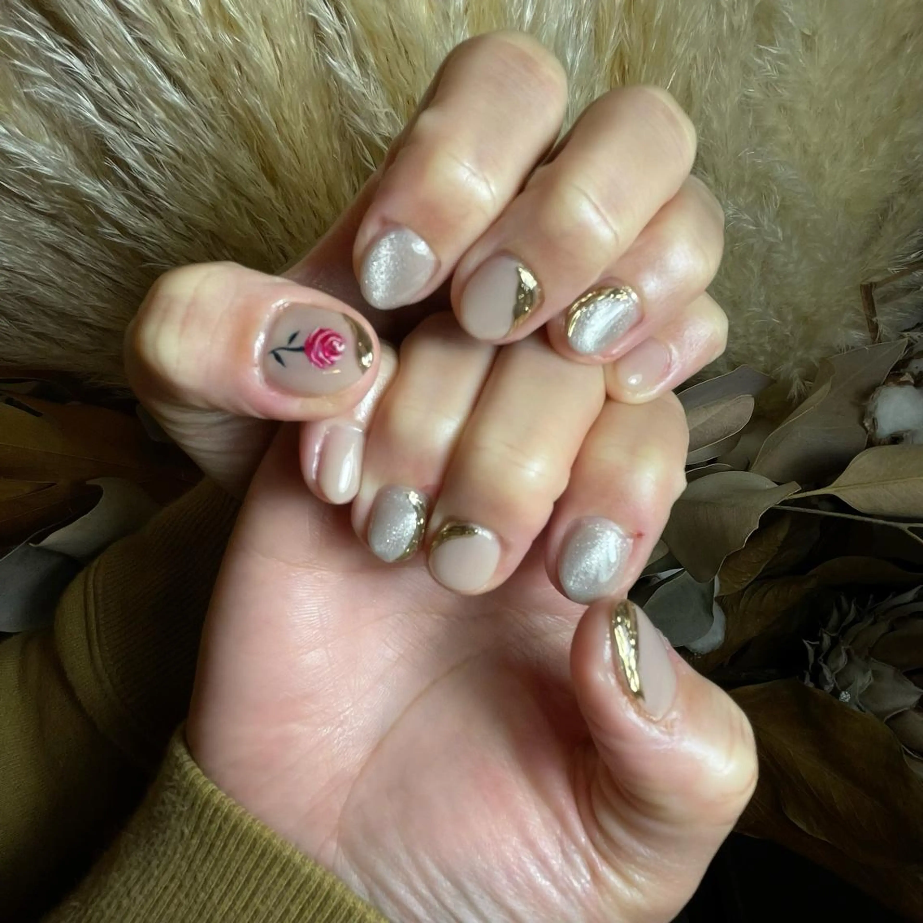 ネイル es nailのネイルデザイン