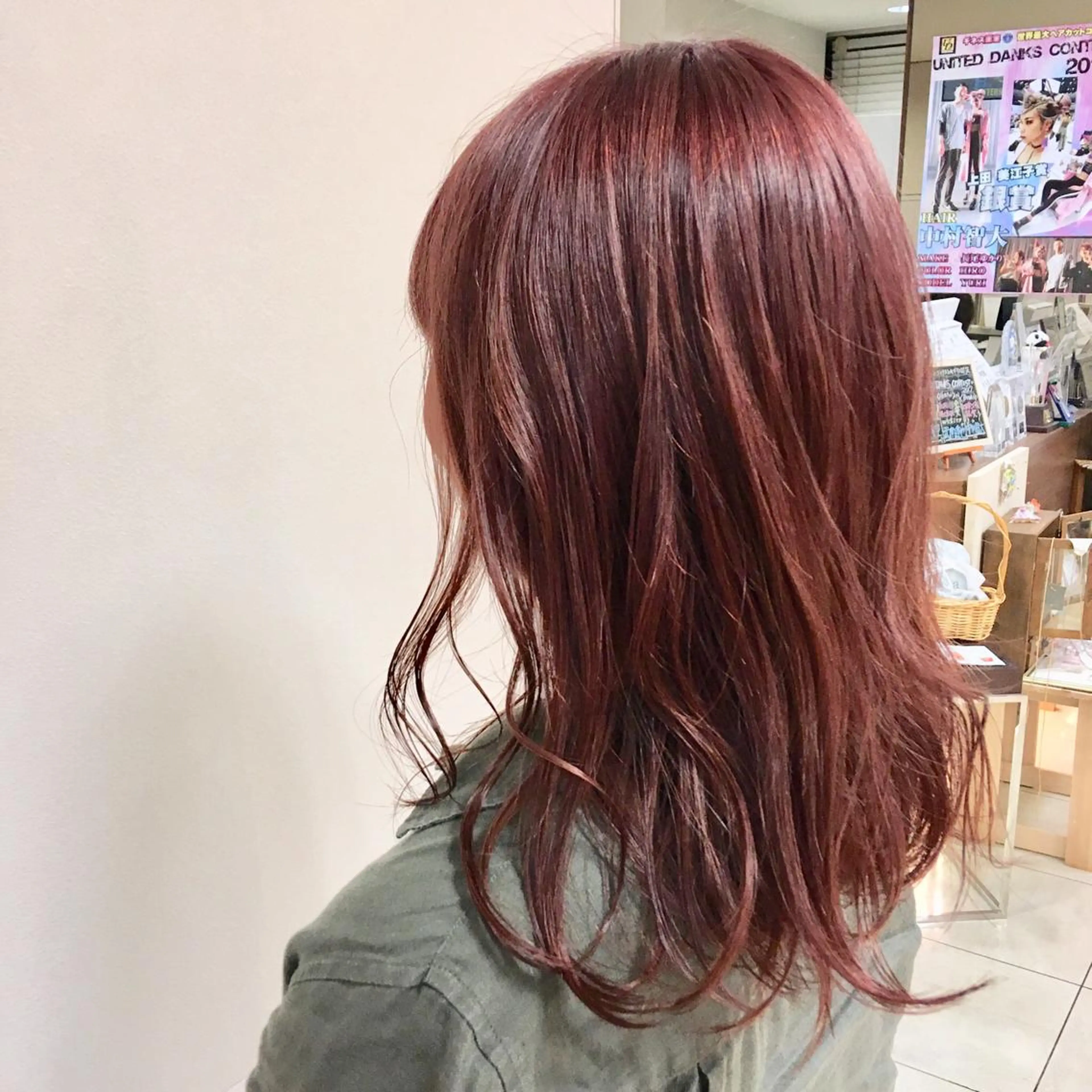 セミロング カラー ブリーチ ラベンダーカラー ラベンダーピンク ピンクカラー ヘアカラー トリートメント 【Sweep】おじま のぞみのヘアスタイル