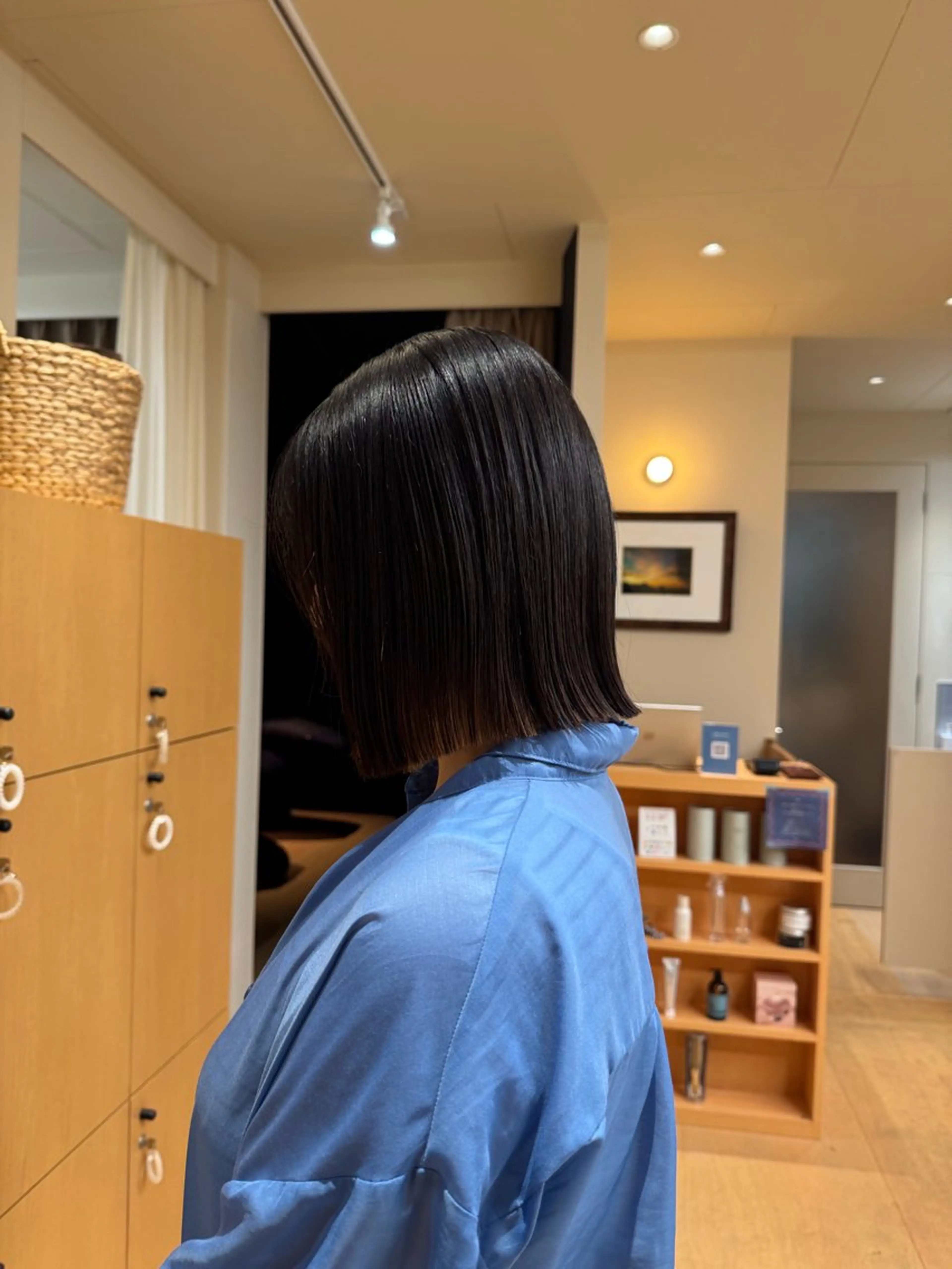 ミディアム カラー hina 🛋️ブリーチカラーのヘアスタイル