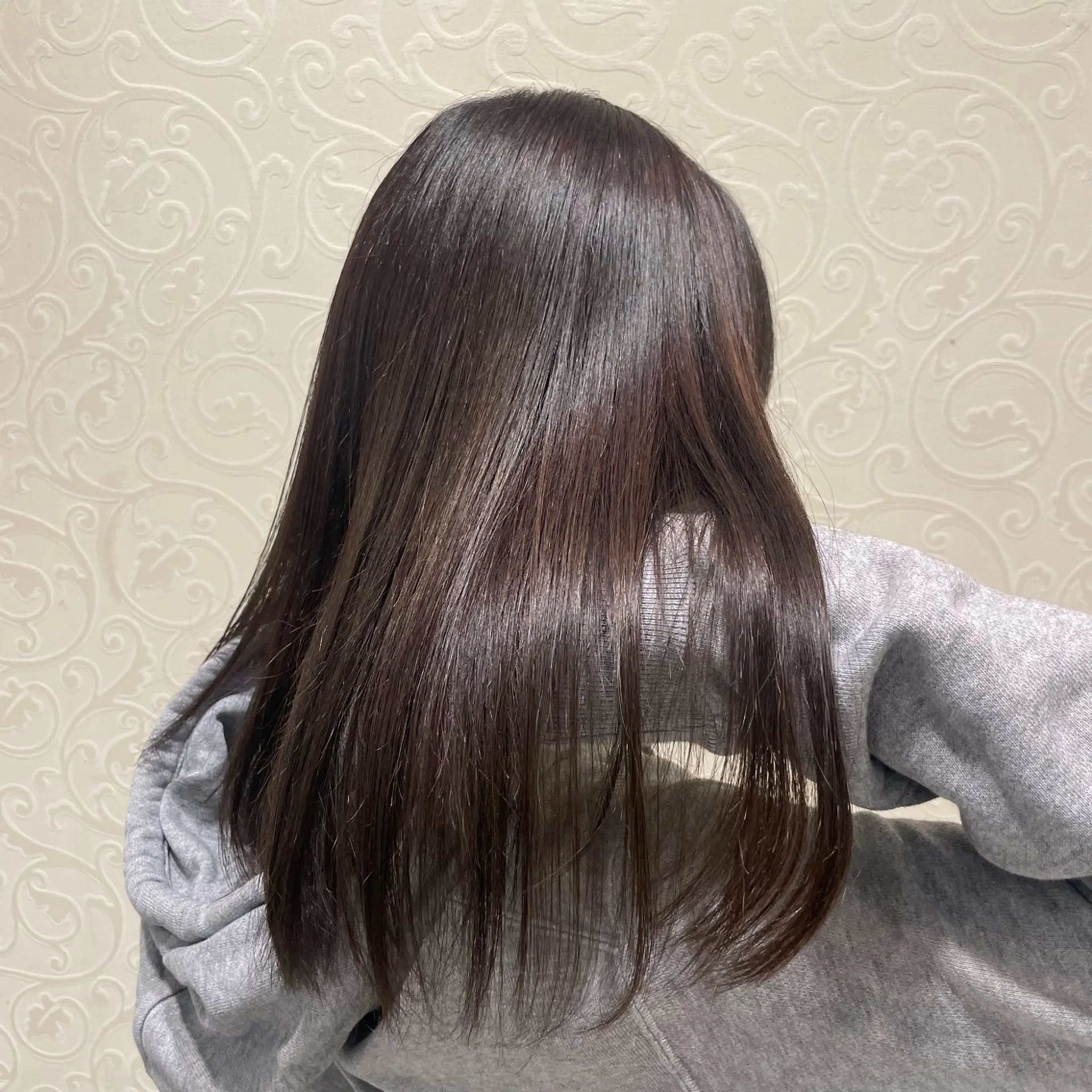 セミロング 縮毛矯正 カット 縮毛矯正 トリートメント 飯田 祥哉のヘアスタイル