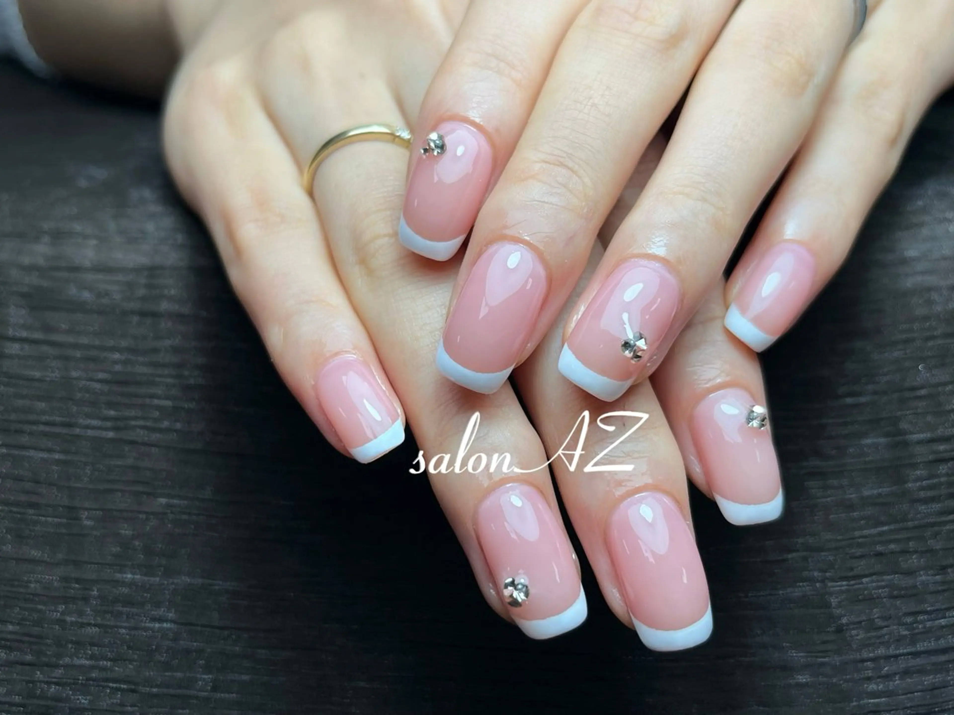 ネイル 桜ネイル 長さ出し フットネイル フレンチネイル ジェルネイル salon AZのネイルデザイン