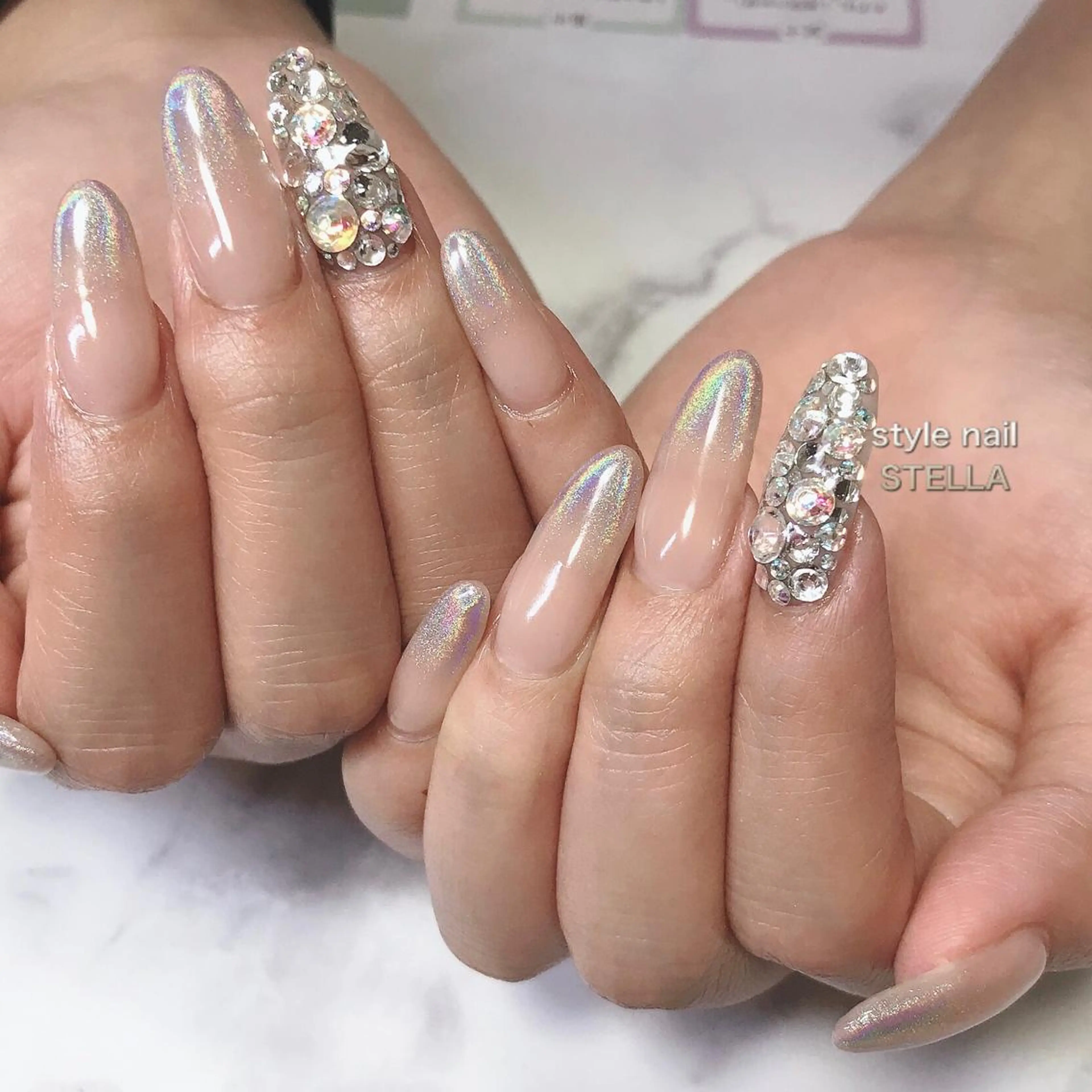 ネイル グラデーション ミラーネイル シンプルネイル ステラ marikominoのネイルデザイン