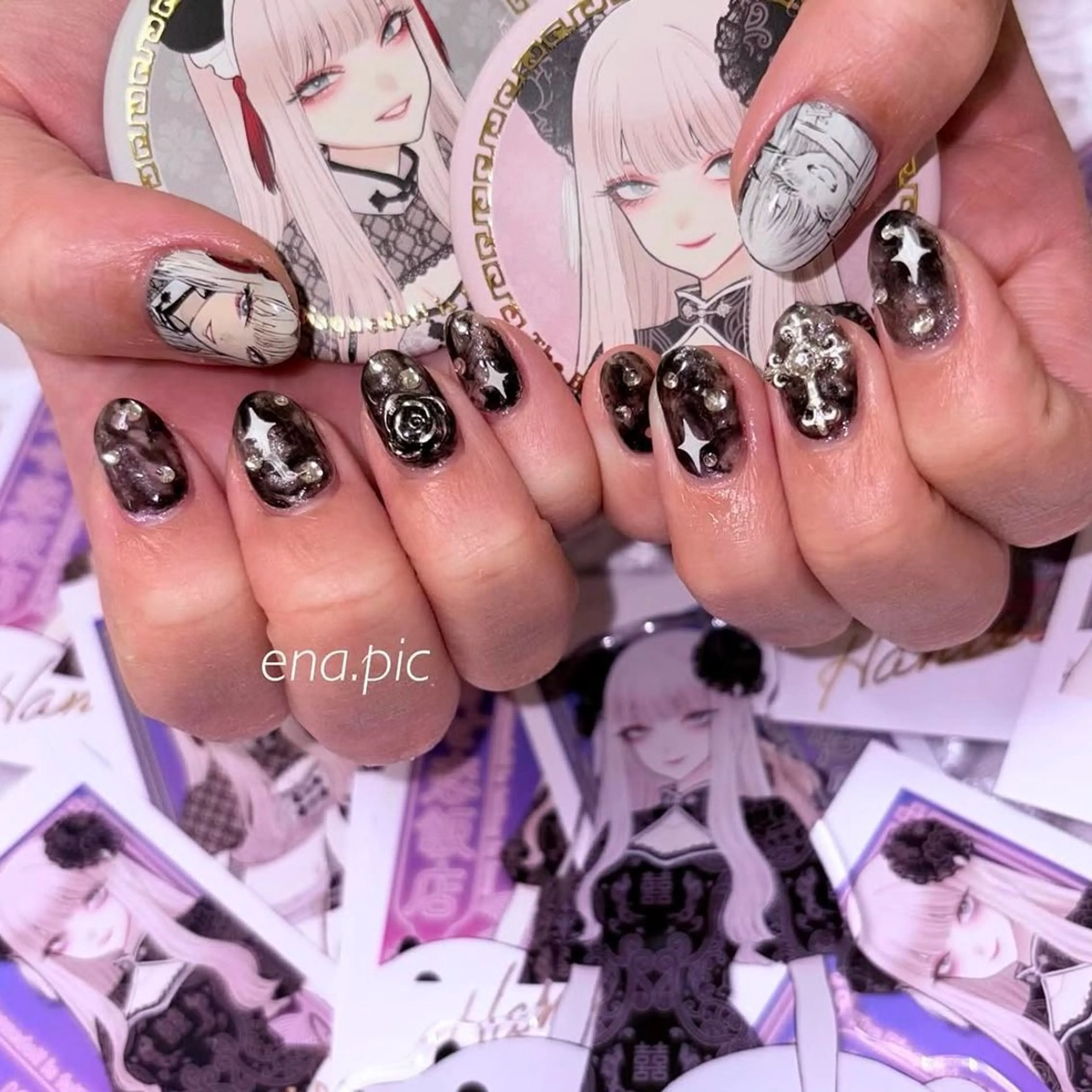 ネイル フレンチネイル ガーリー グラデーション ハート スカルプネイル toyvenail 🖤enaのネイルデザイン