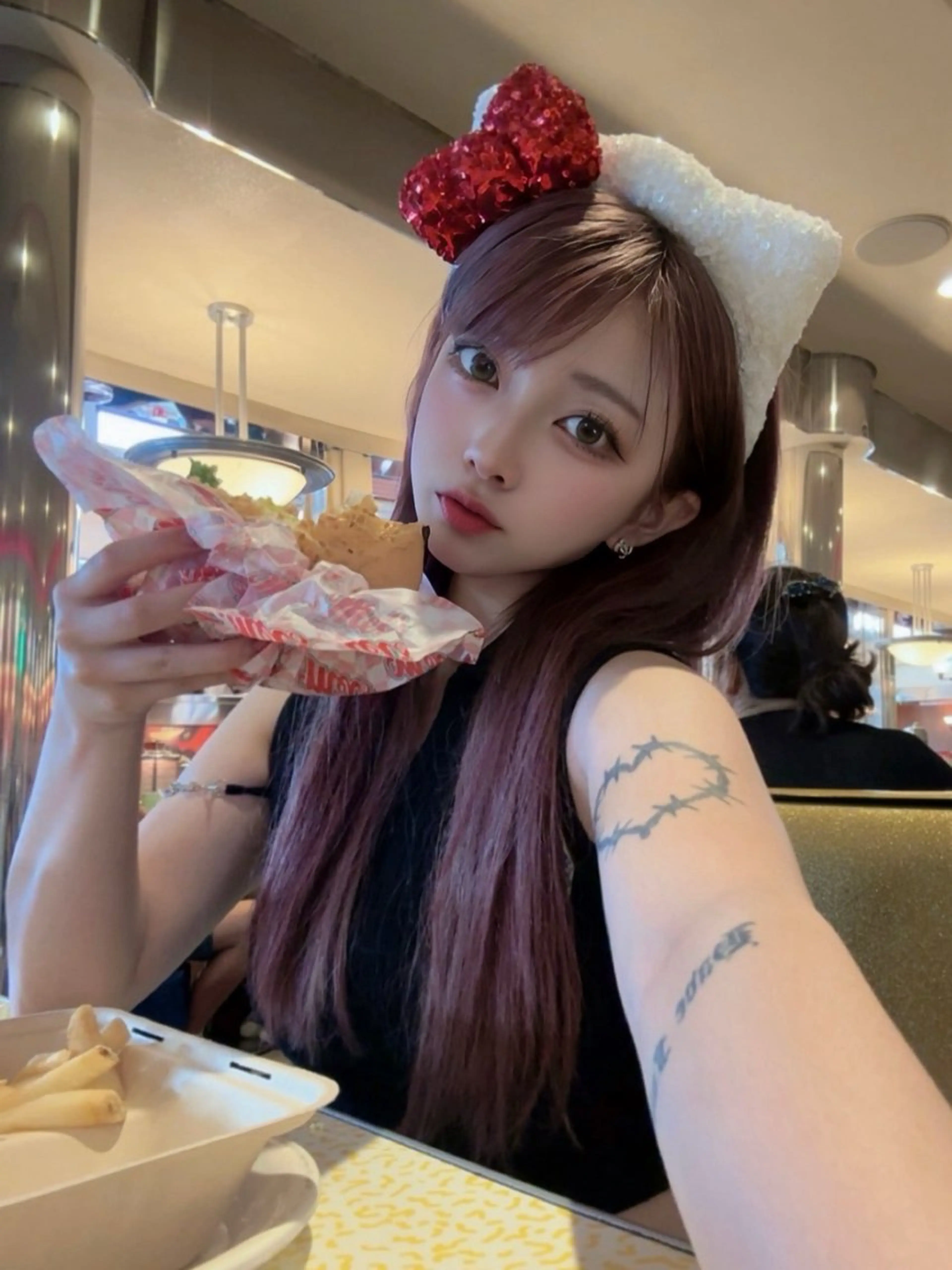 ミディアム ヘアカラー rina／ベージュ ワンホン/韓国ヘアのヘアスタイル