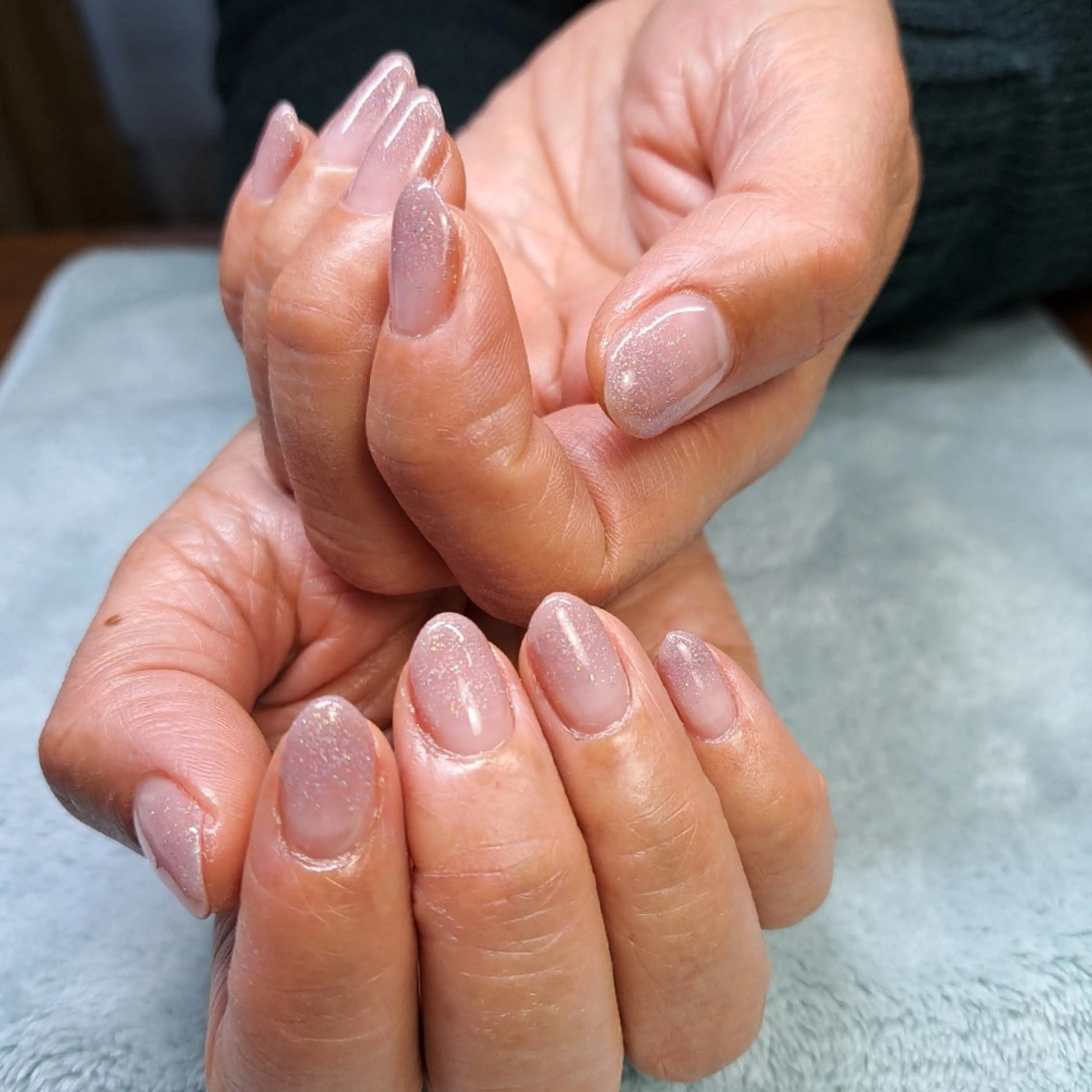 〖オフ有り〗ラメグラデーション(ベースカラー追加は+500円、ベースにフラッシュやマグネット使用+1000円掛かります)の写真