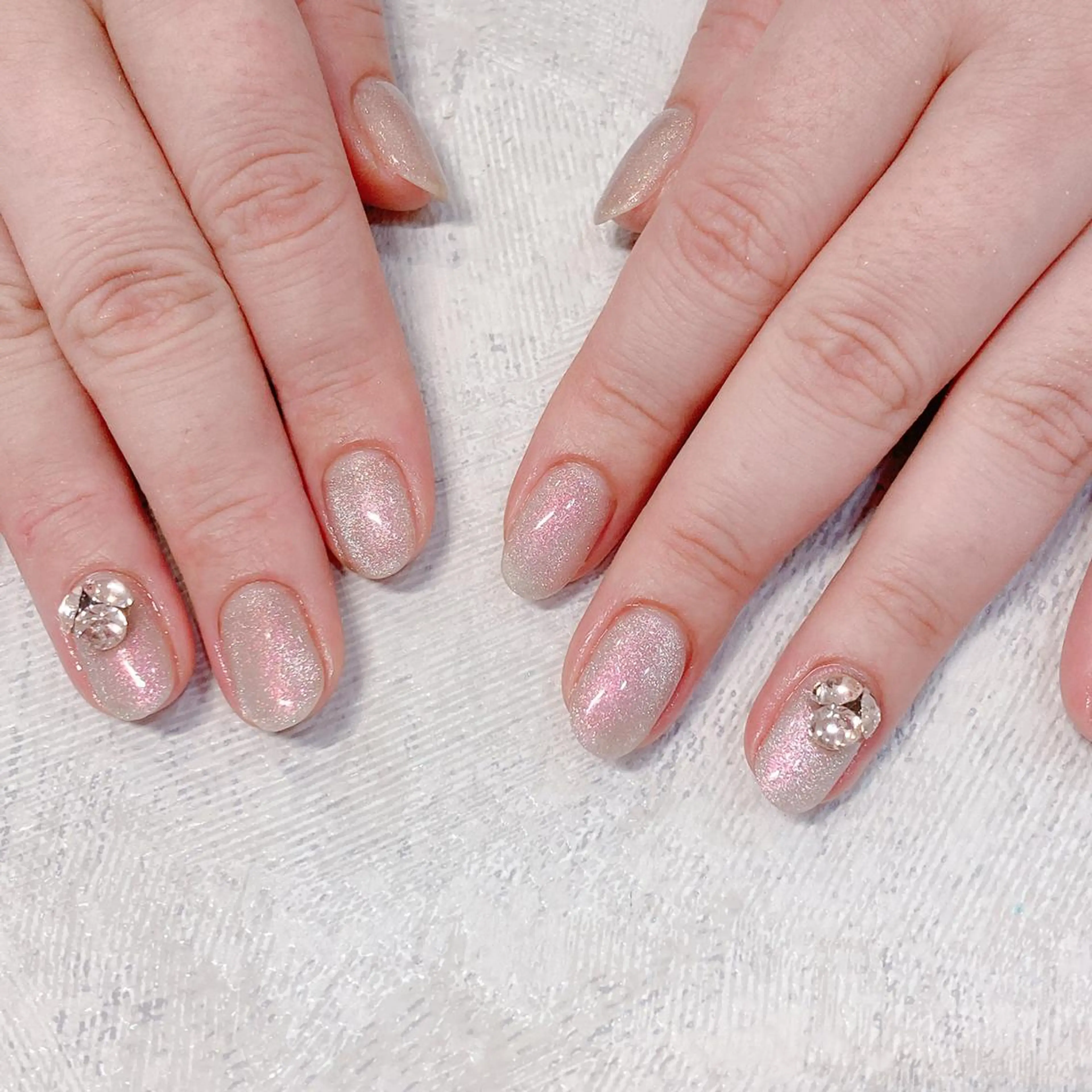 ネイル バニーアイズ　ネイル ニューオータニ博多店のネイルデザイン