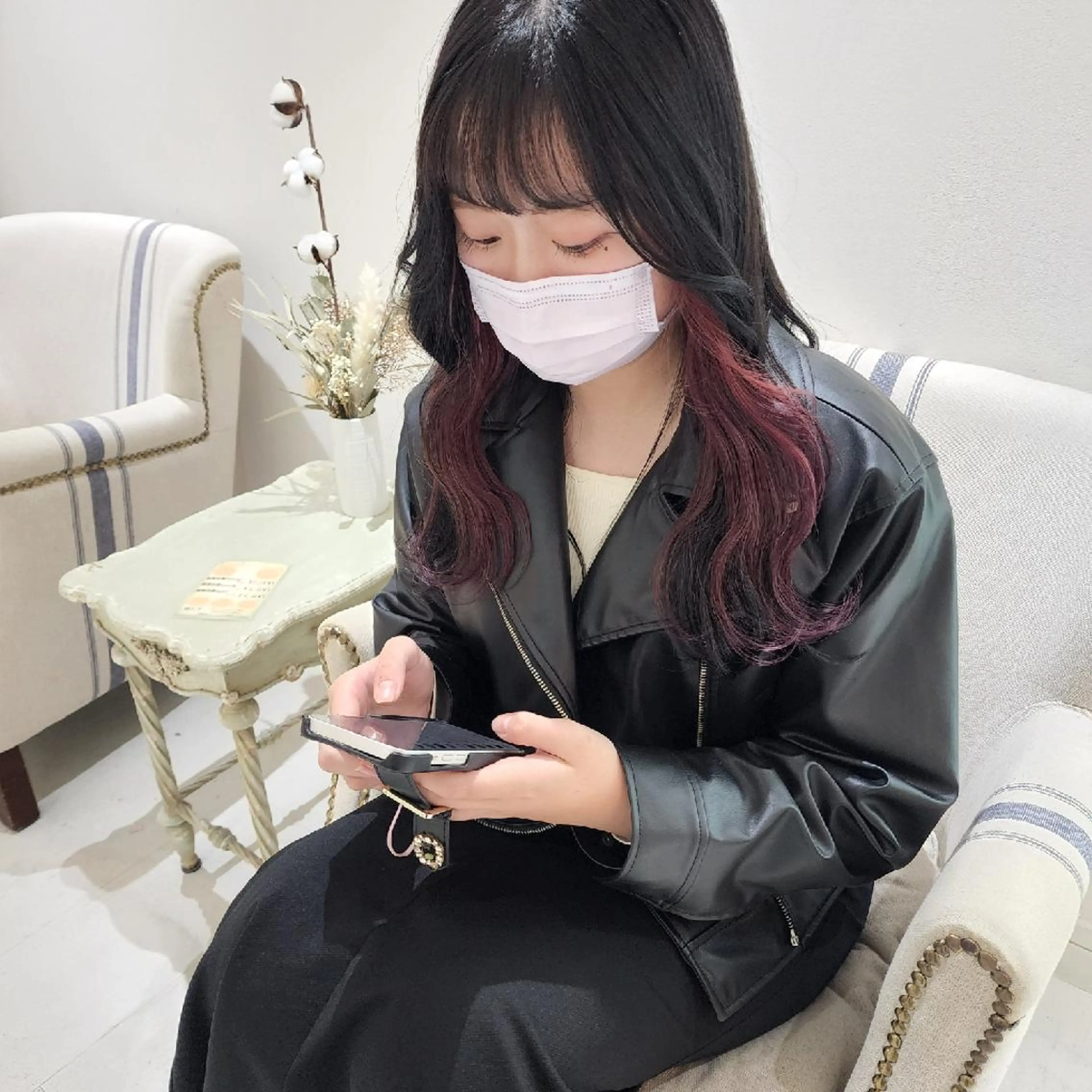 ロング カラー イヤリングカラー ヘアカラー トリートメント レイヤーカット/ ウルフカット/大橋 のヘアスタイル