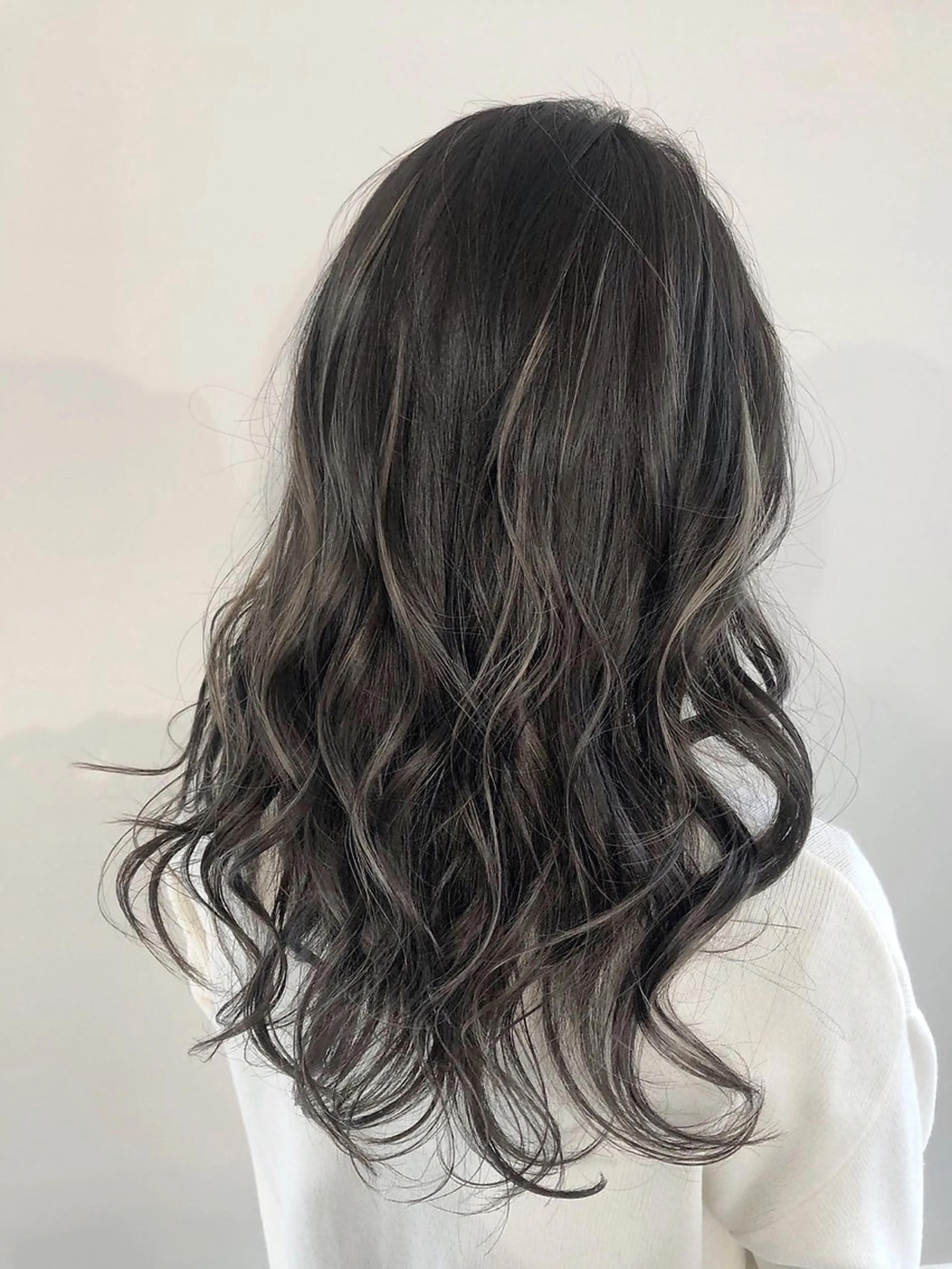 ロング 平川 楓のヘアスタイル