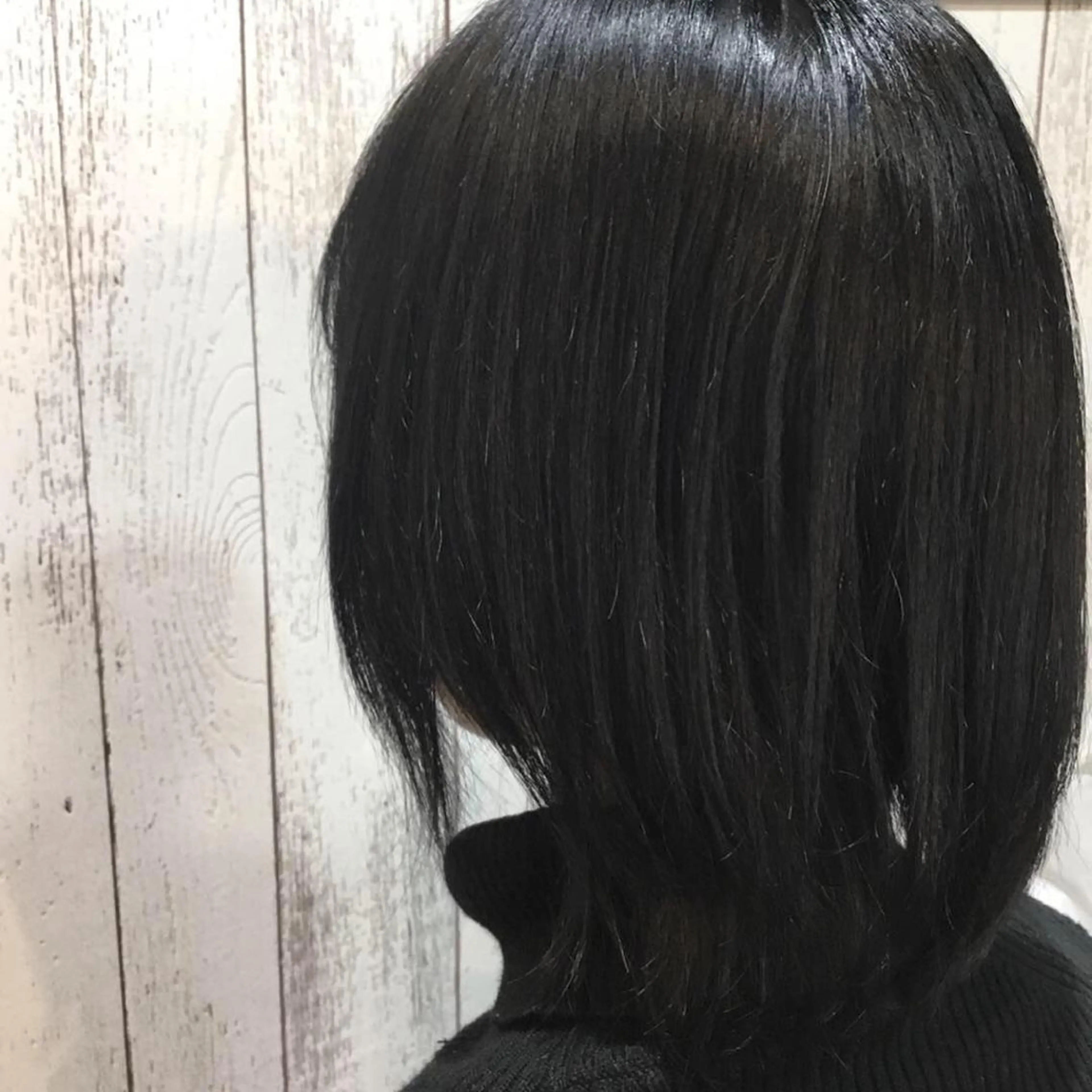 ミディアム カラー embrace エンブレイスのヘアスタイル