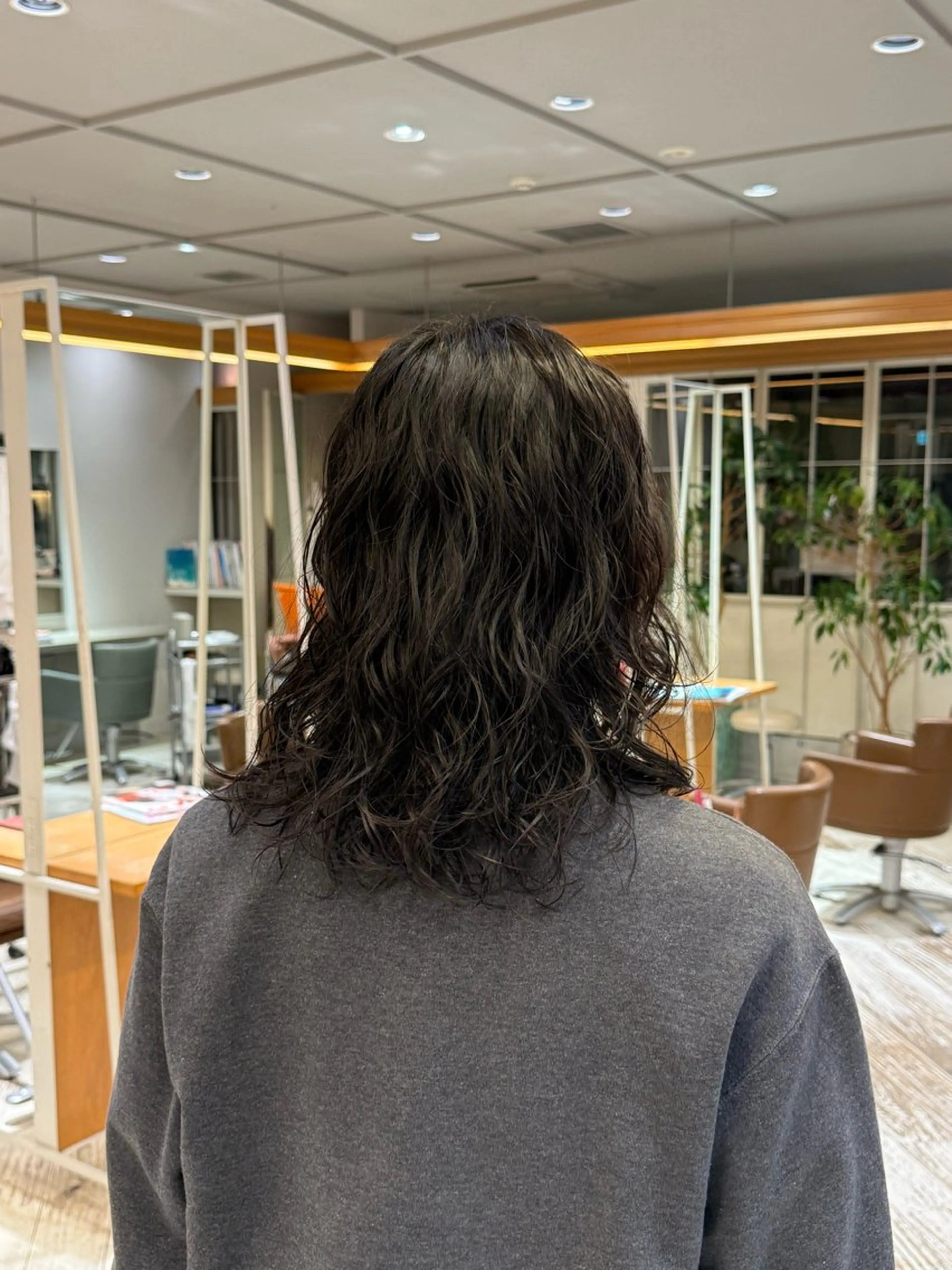 セミロング セミロングパーマ CIRCUS by BEAUTRIUM 青山所属・🌀ルカ パーマ 🌀のヘアスタイル